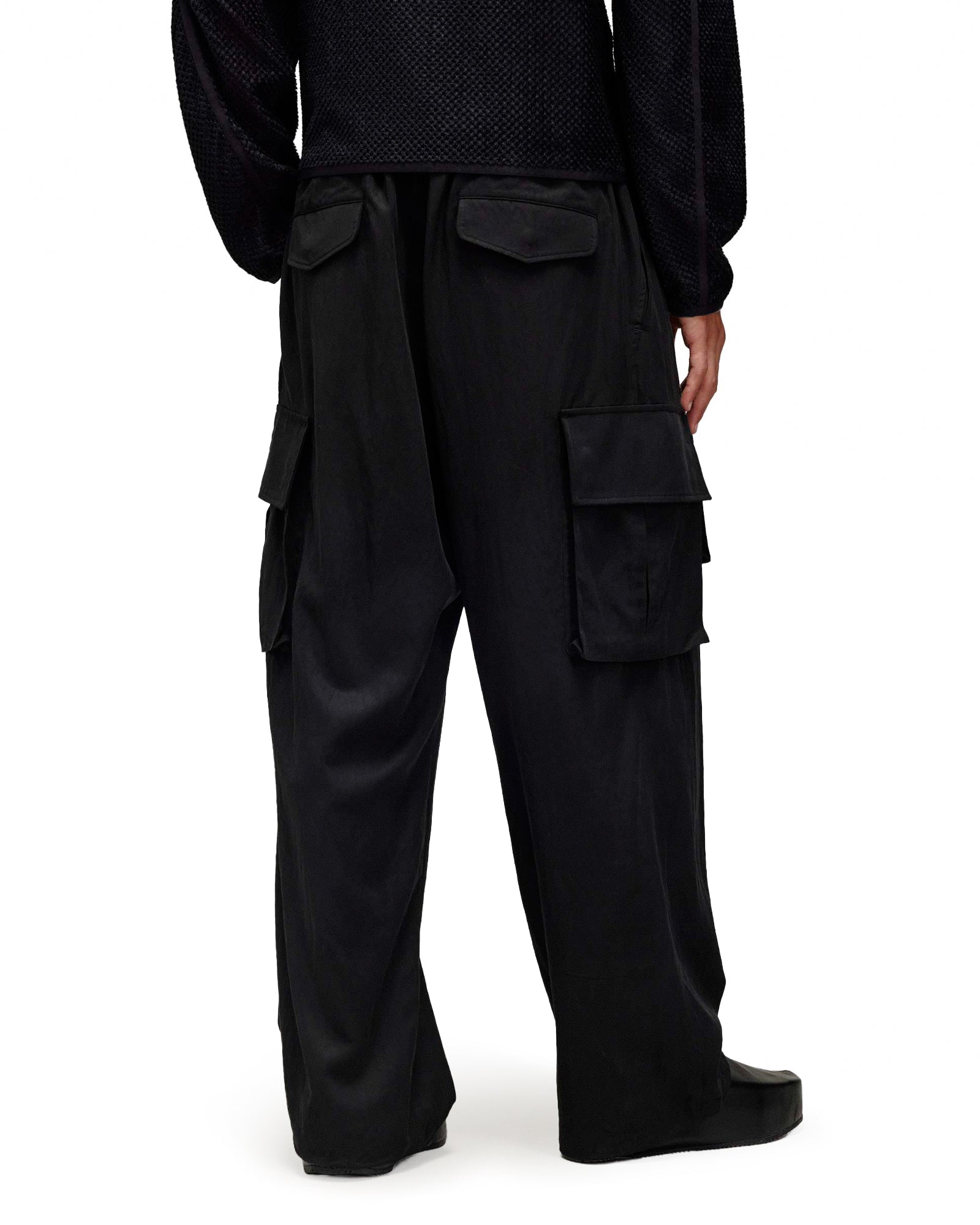 Y-3 Refined Wool Cargo Pants Black Cargo Pants IW7453 On Model Back View | GATE