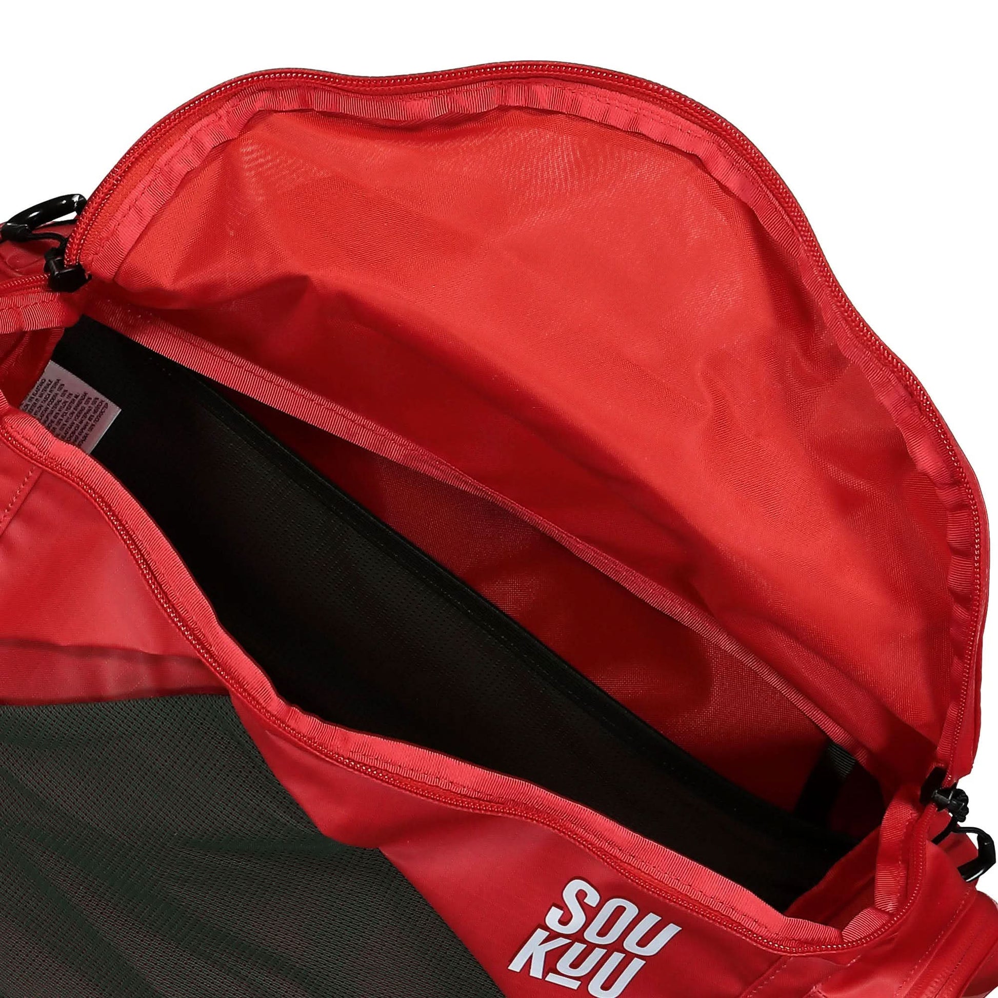 Undercover Waistpack Red Detail view 6 | Gate