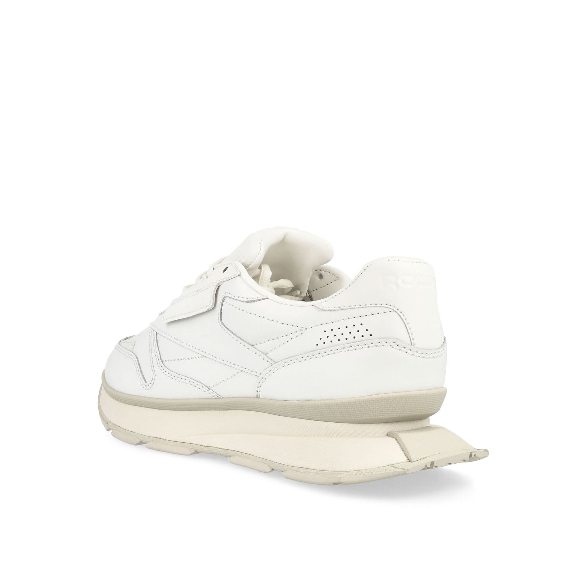 Reebok Classic Leather LTD White Sneaker Detail view 3 | Gate