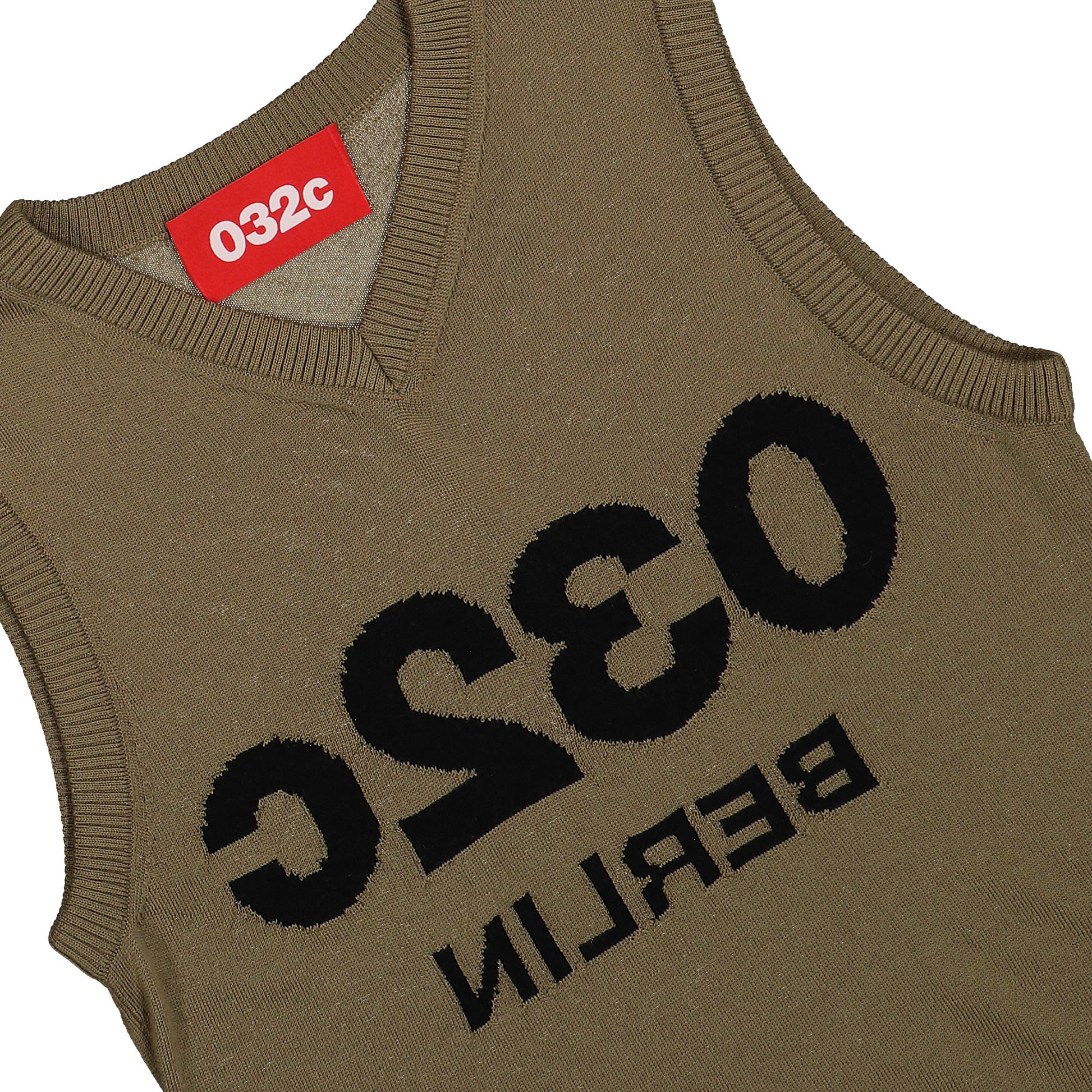 032c Selfie Tank Brown Detail view 3 | Gate