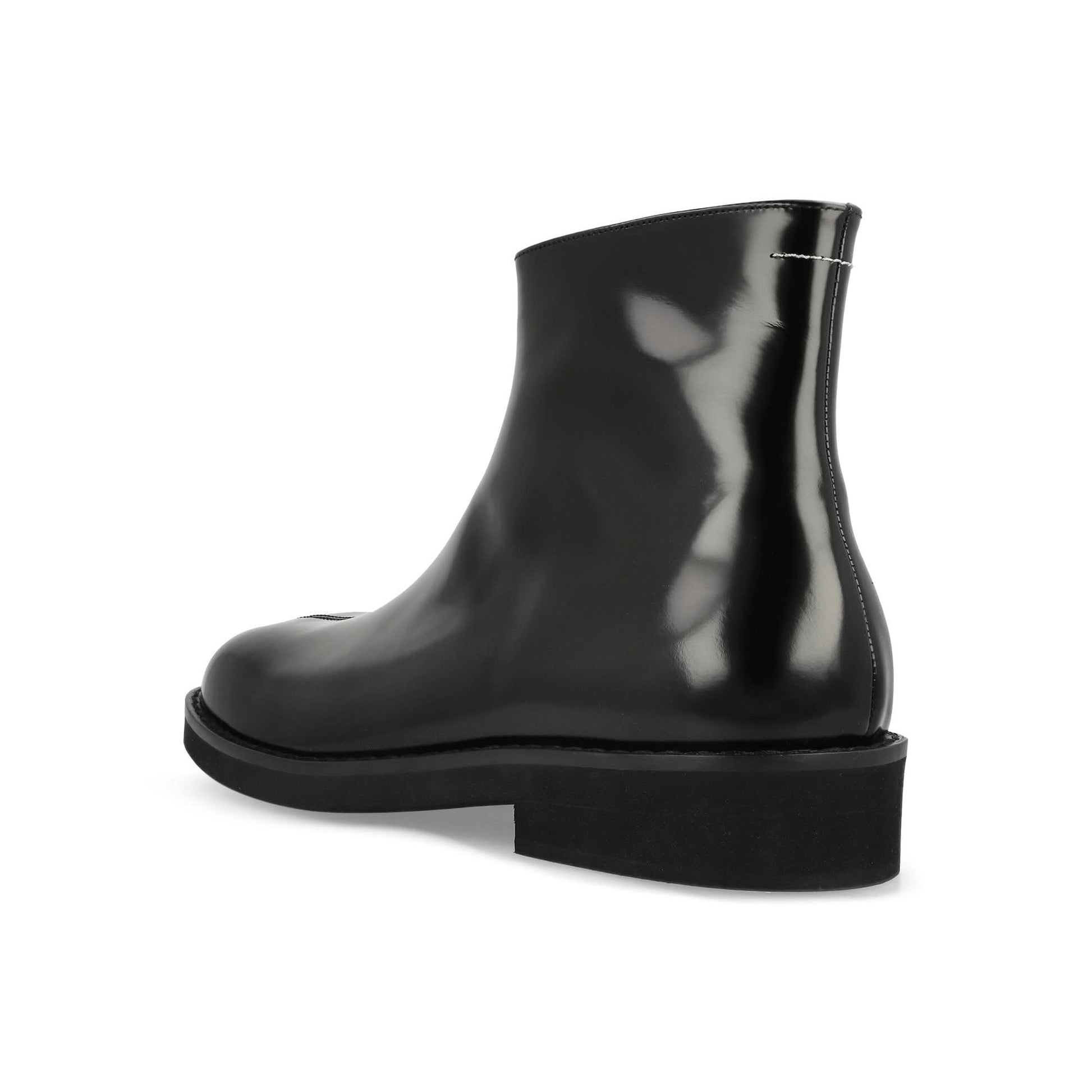 MM6 Maison Margiela Ankle Boot Black Boots Detail view 3 | Gate