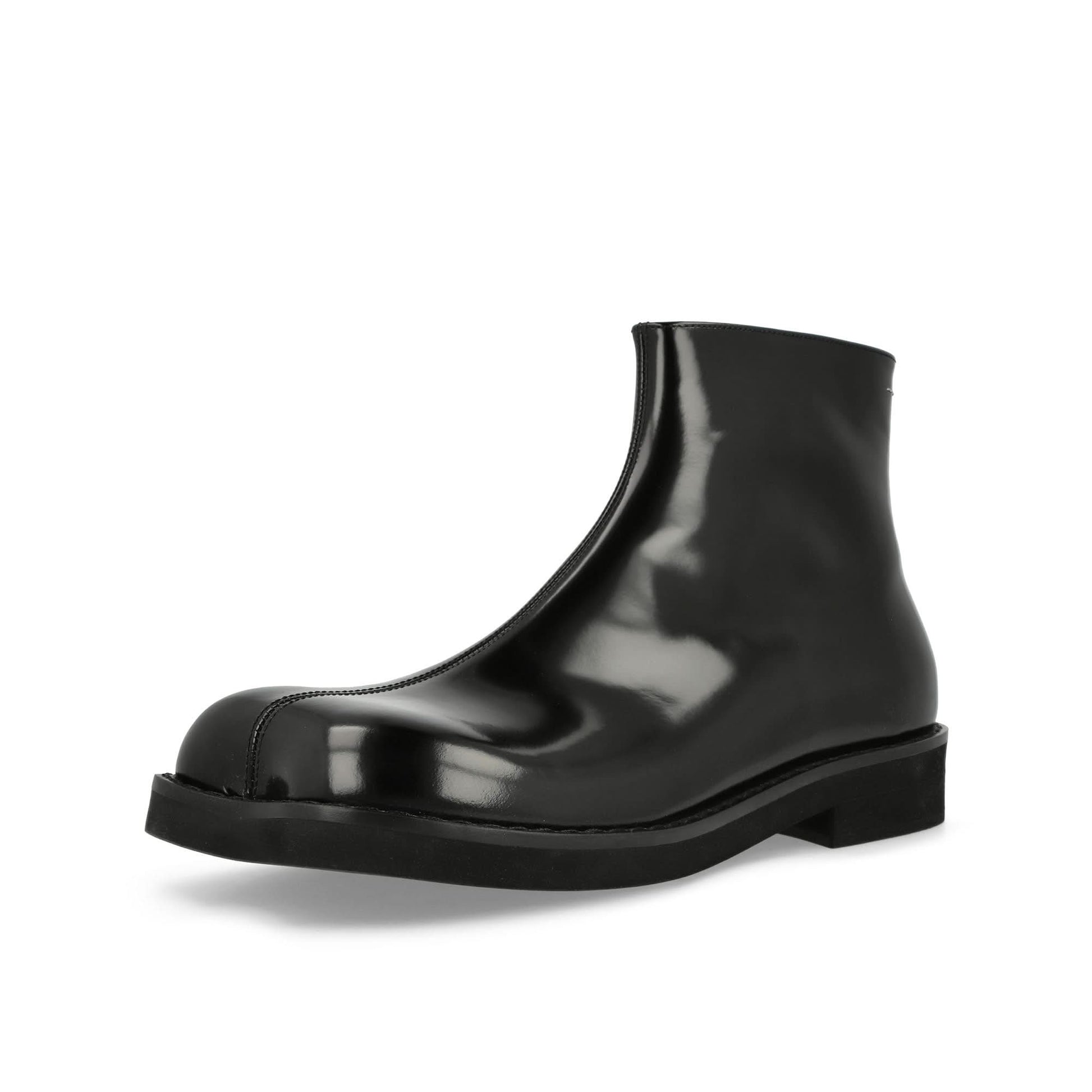 MM6 Maison Margiela Ankle Boot Black Boots Detail view 4 | Gate