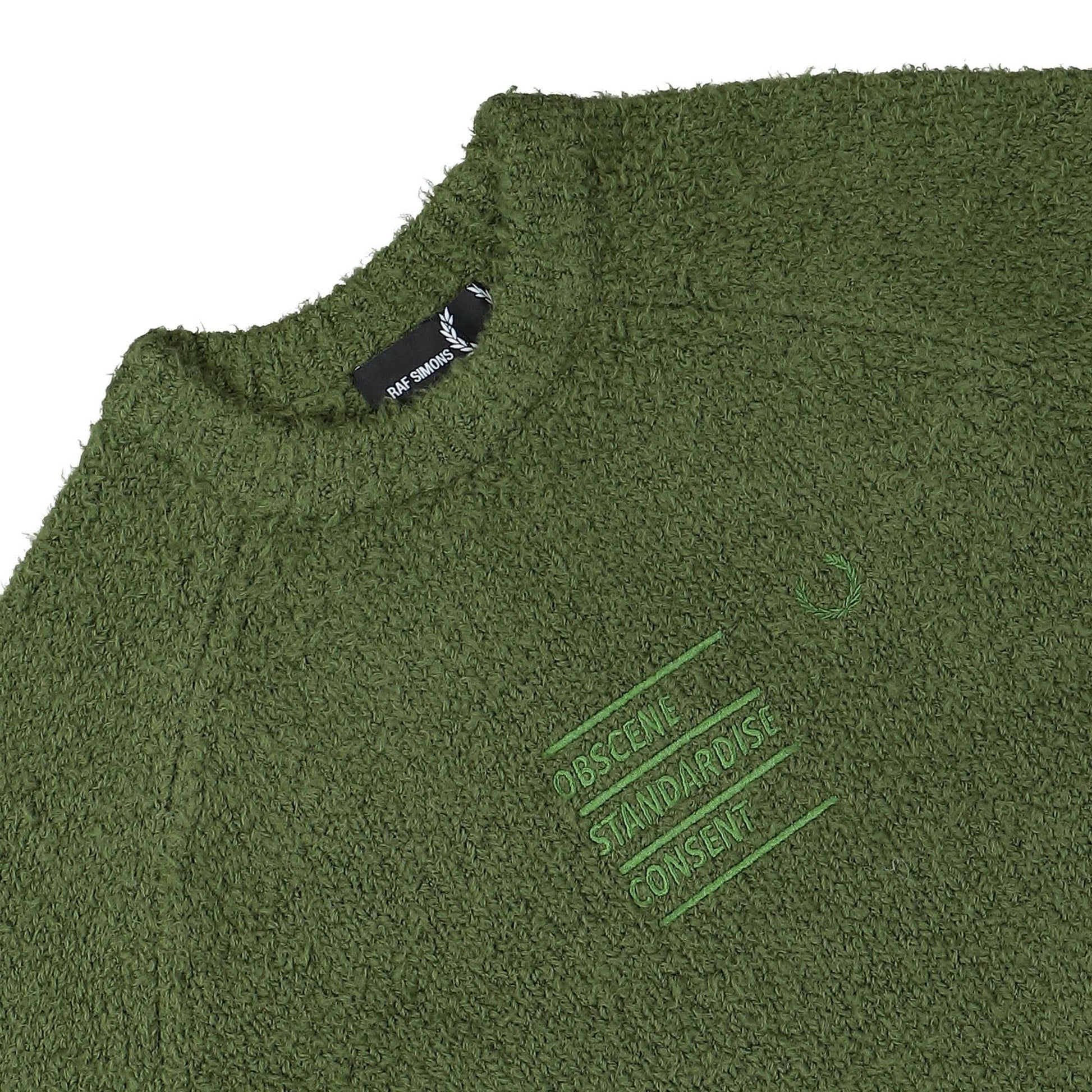 Fred Perry Fluffy Knit Jumper Green Detail view 3 | Gate