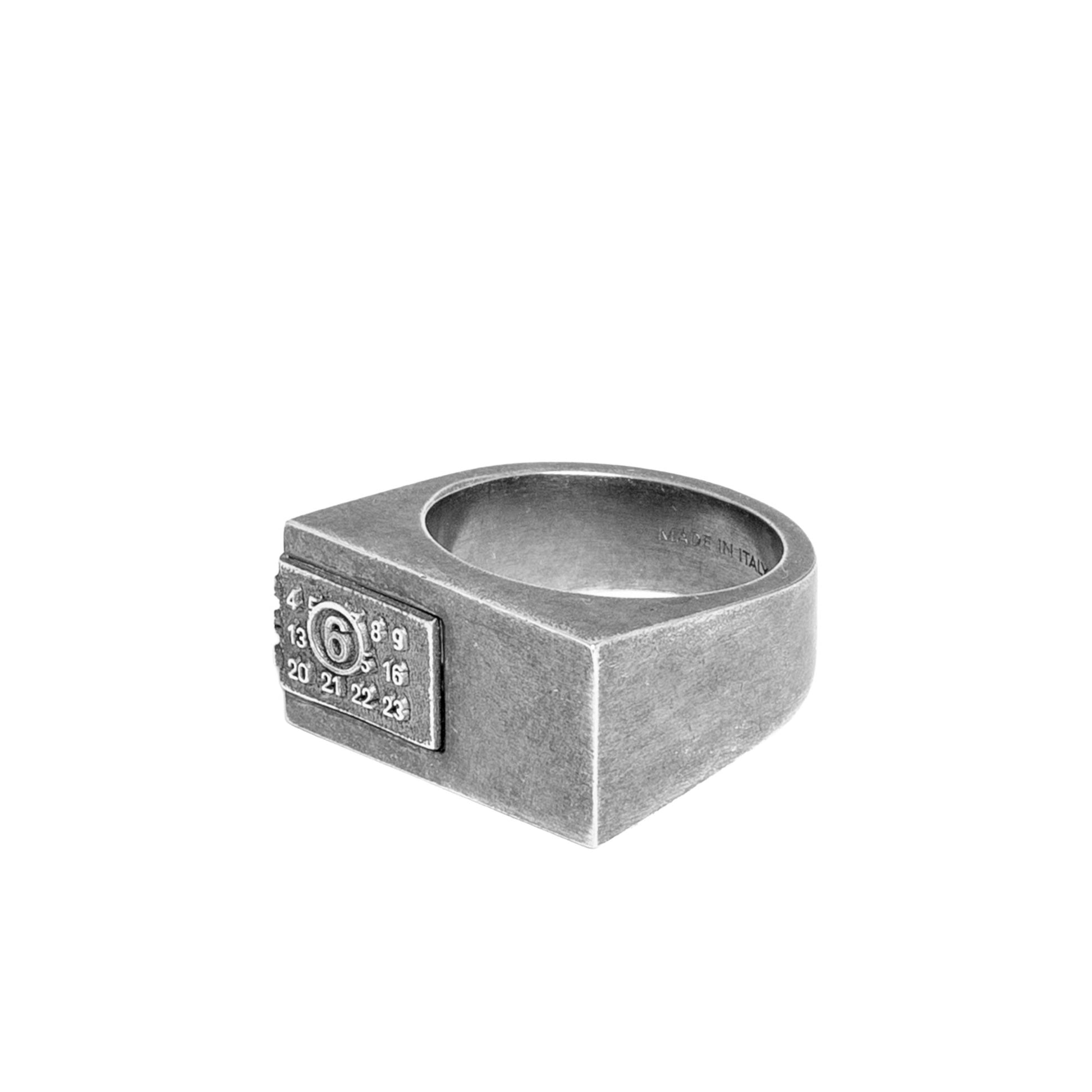 MM6 Maison Margiela Ring Silver Detail view 2 | Gate