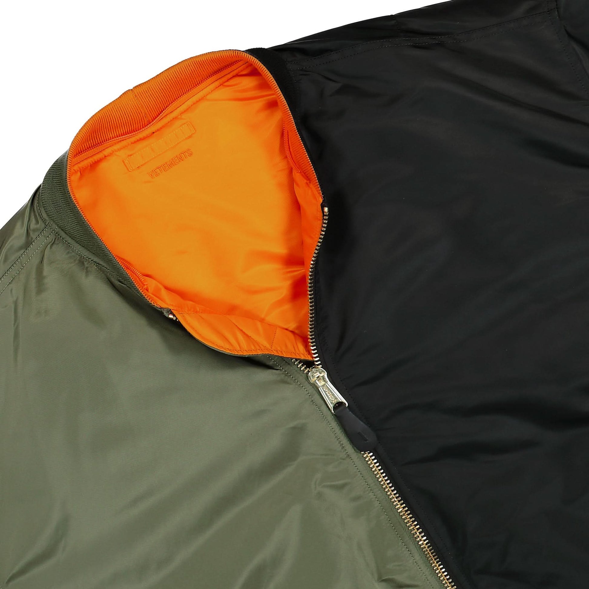 VETEMENTS Split Hooded Bomber Jacket Multicolor Detail view 3 | Gate
