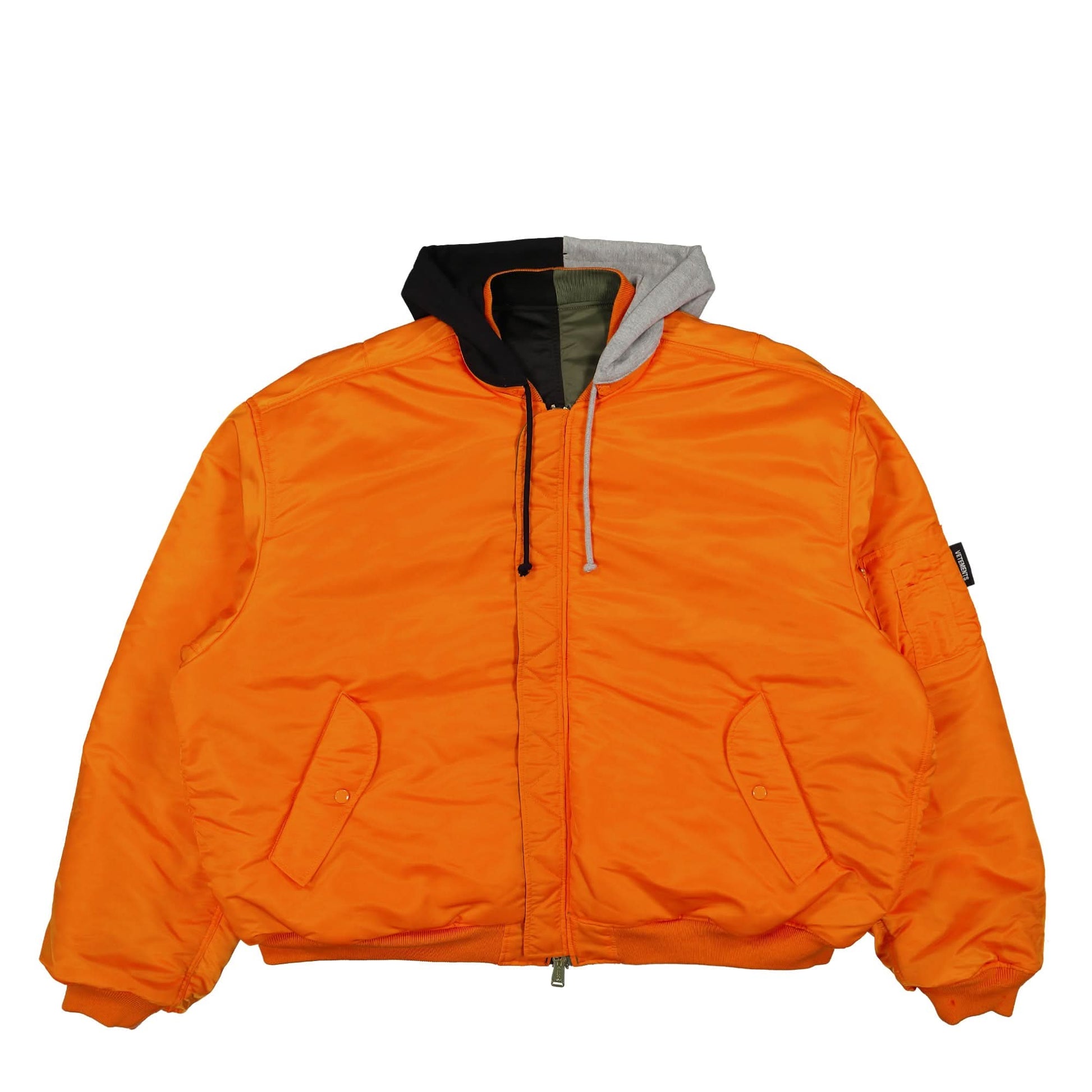 VETEMENTS Split Hooded Bomber Jacket Multicolor Detail view 9 | Gate