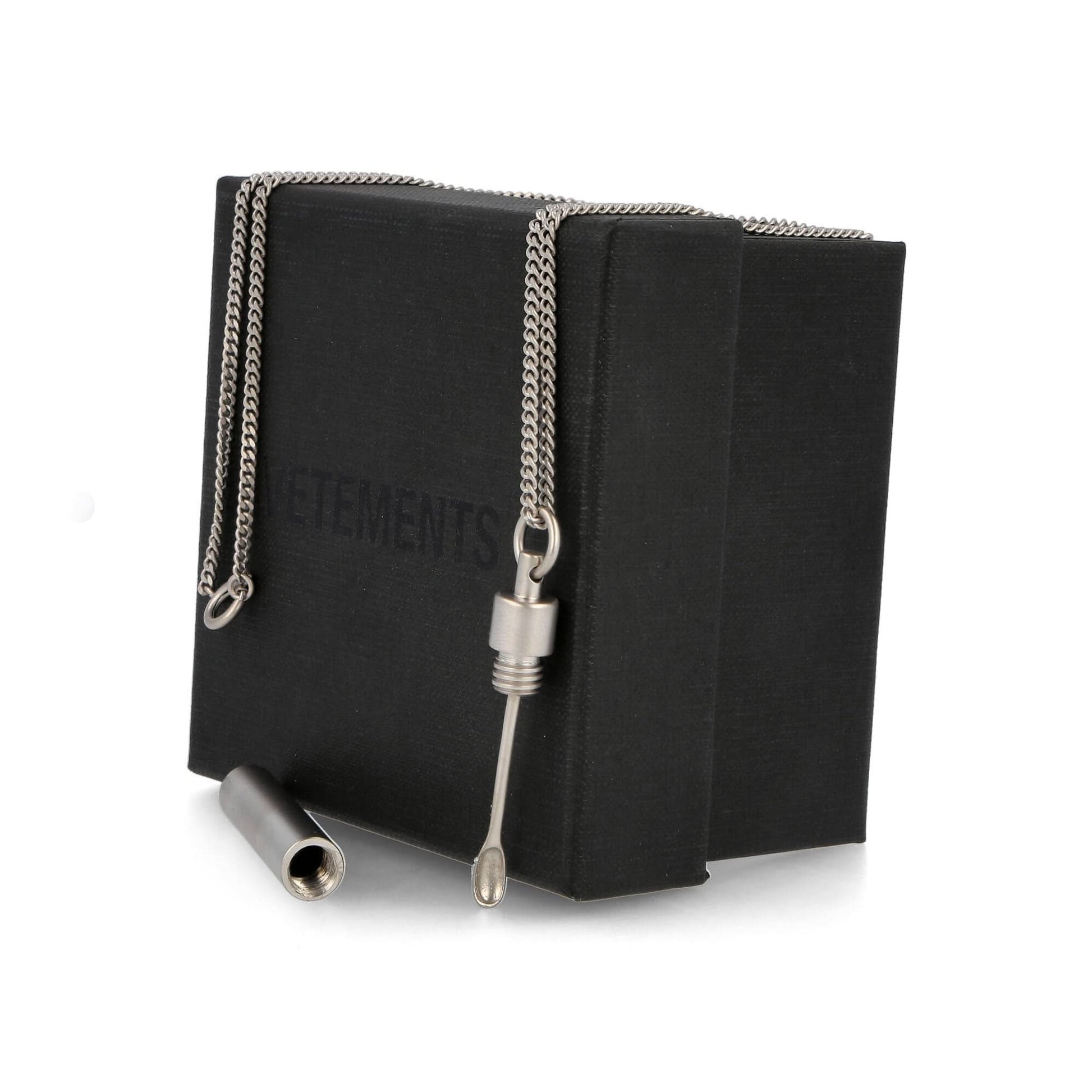 VETEMENTS Powder Necklace Silver Detail view 3 | Gate