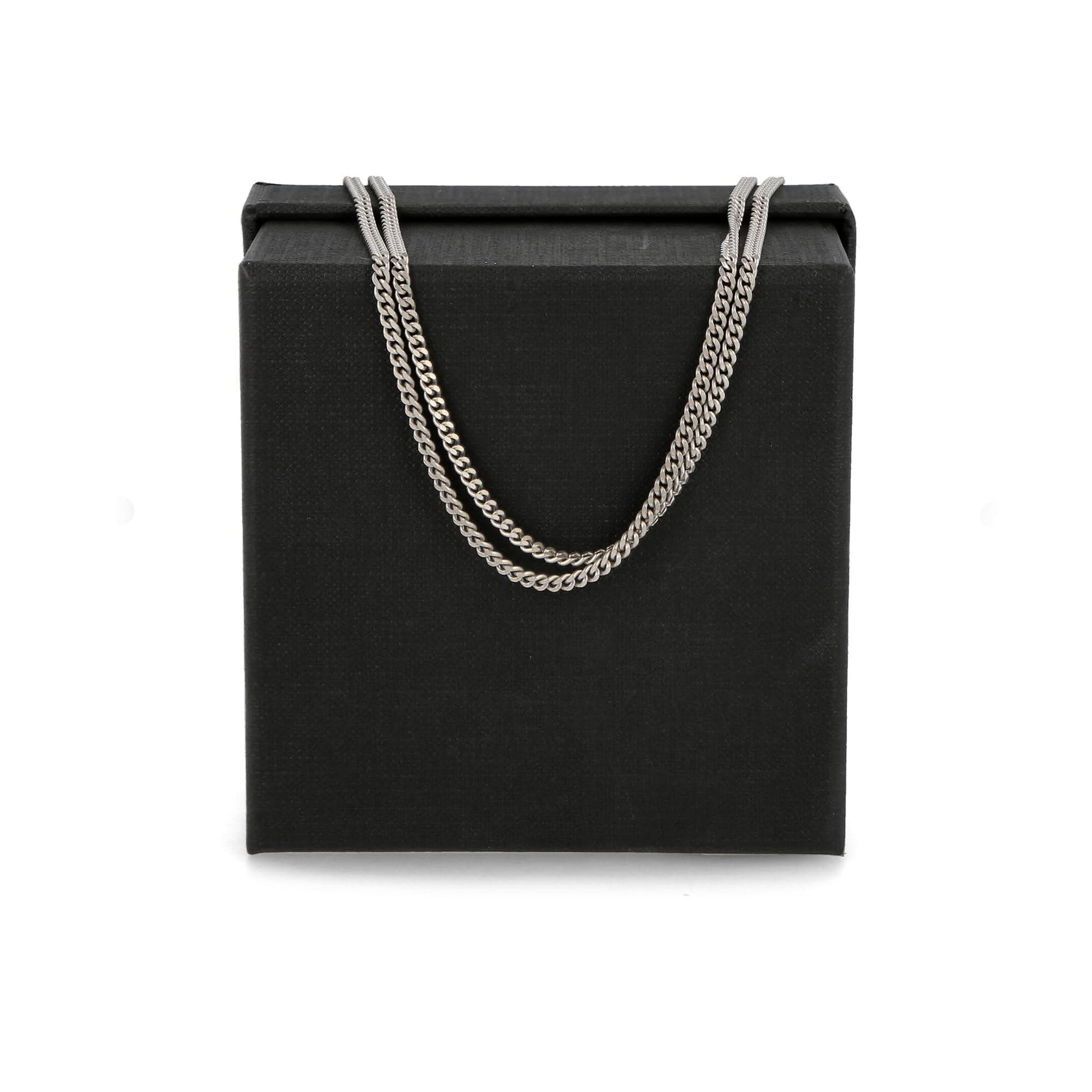 VETEMENTS Powder Necklace Silver Detail view 6 | Gate