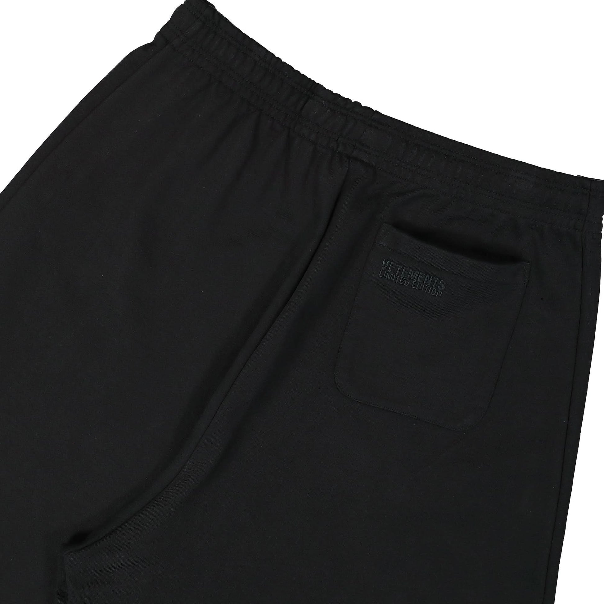 VETEMENTS Baggy Sweatpants Black Detail view 6 | Gate