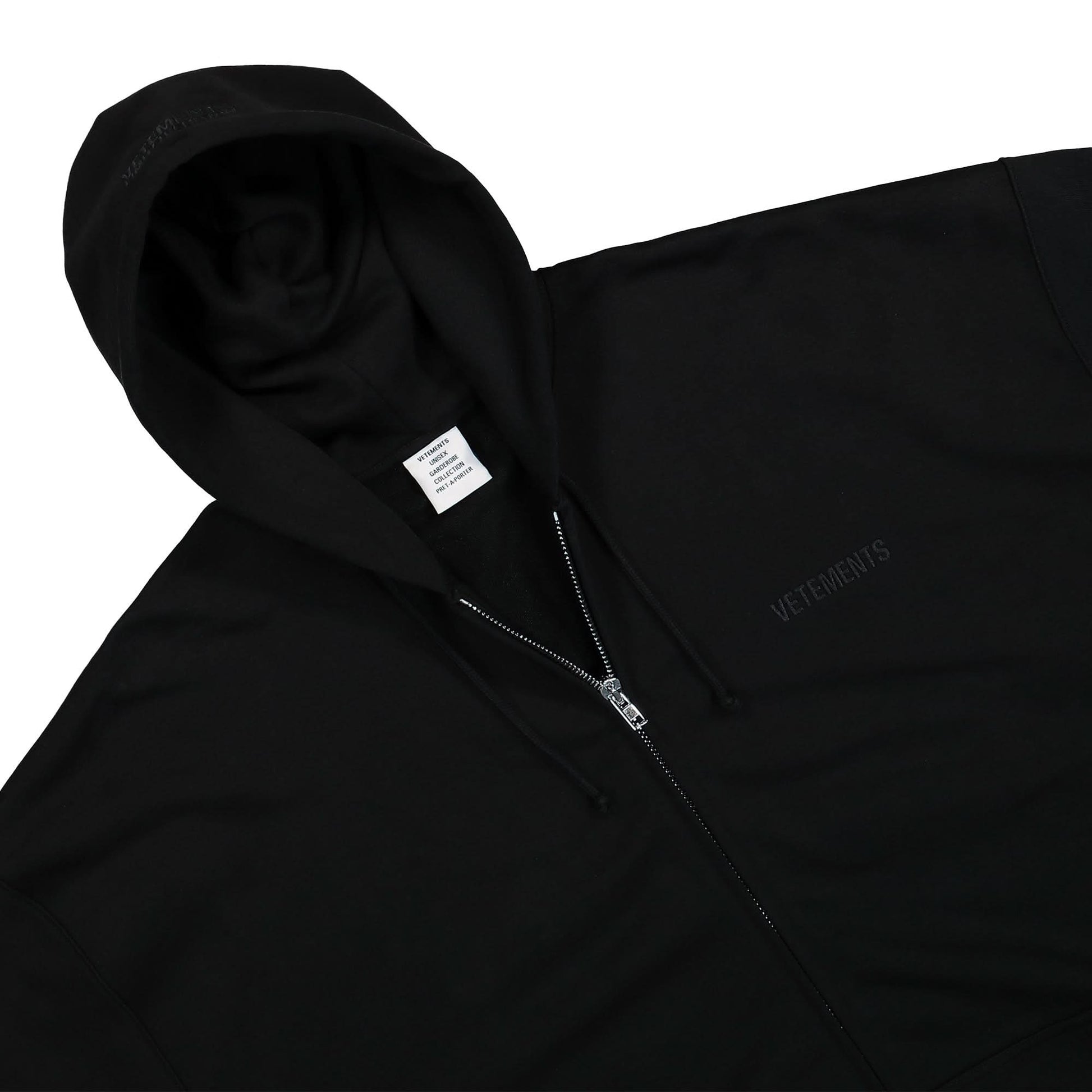 VETEMENTS Embroidered Logo Oversized Zip-Up Hoodie Black Detail view 4 | Gate