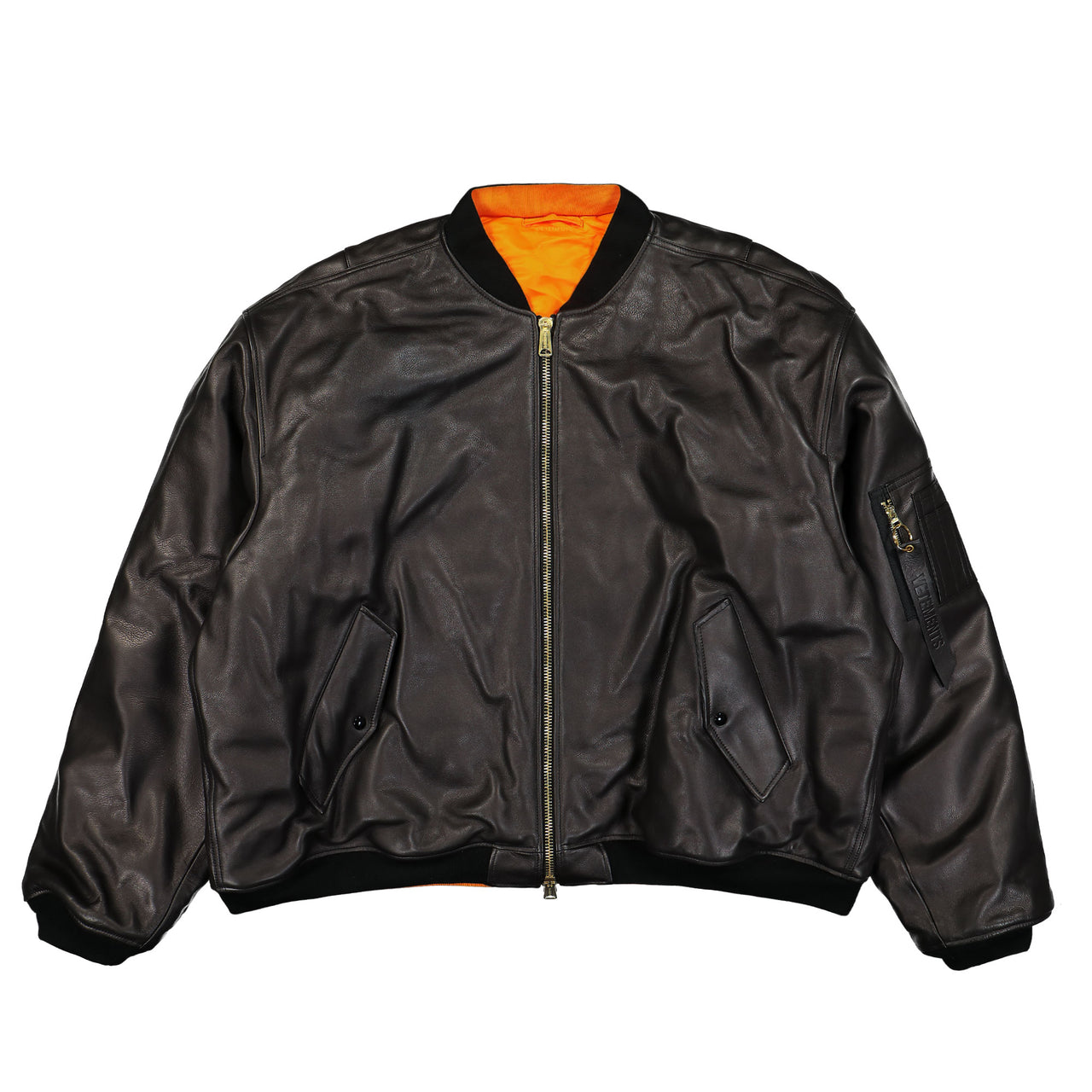 VETEMENTS Oversized Leather Bomber Jacket Black Detail view 1 | Gate