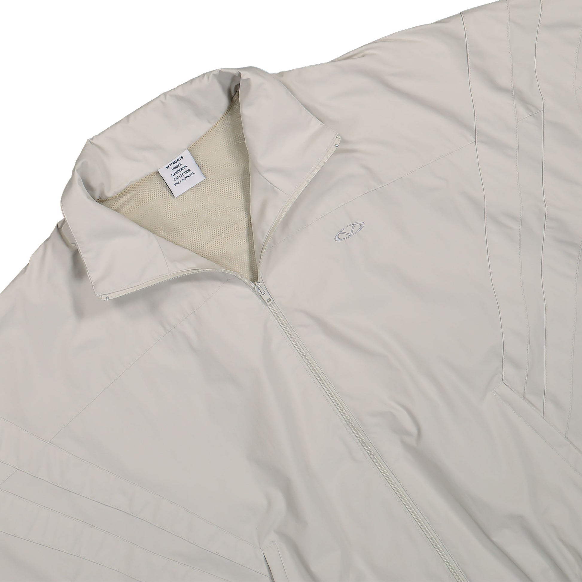 VETEMENTS Oval Logo Tracksuit Jacket Beige Detail view 3 | Gate