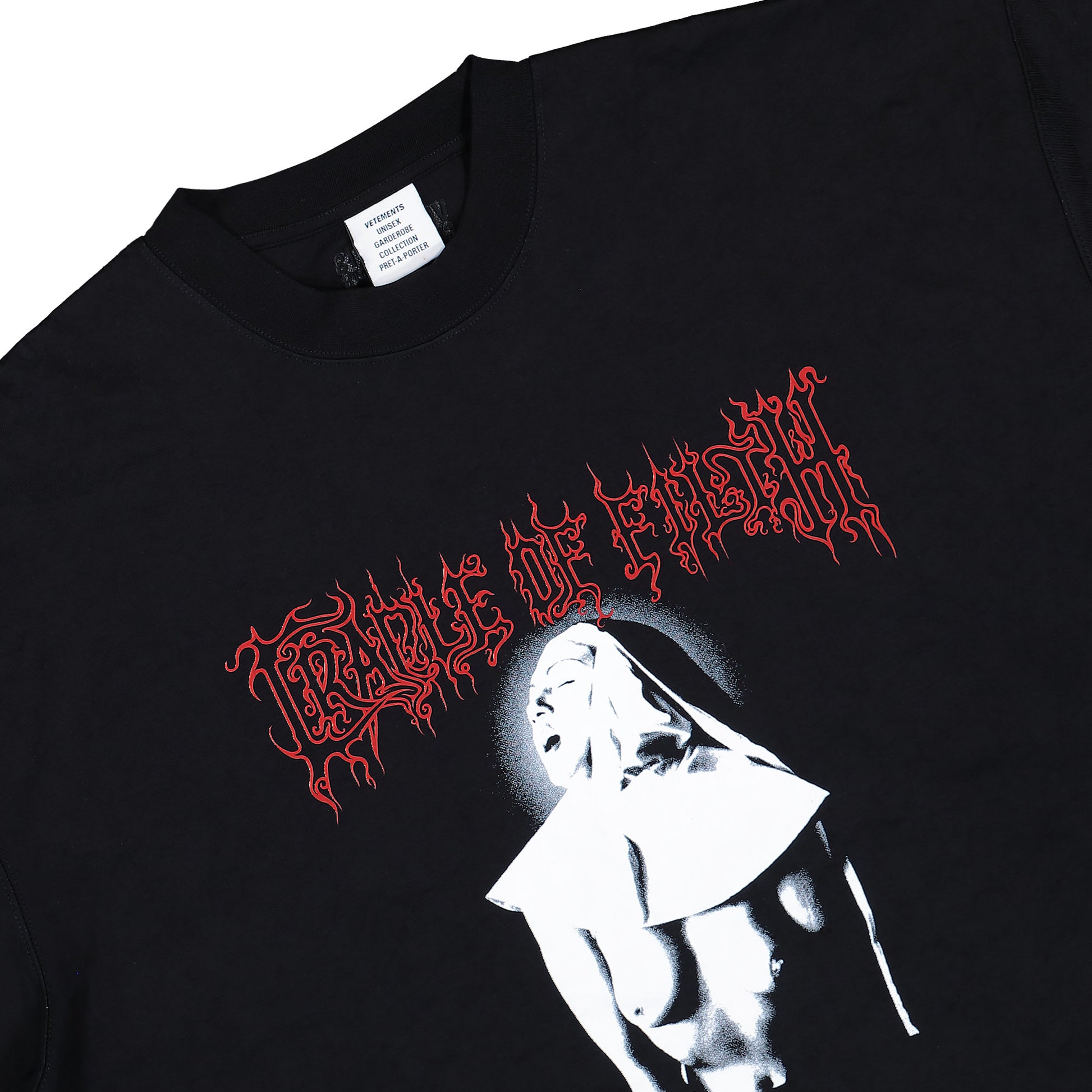 Cradle of Filth x VETEMENTS Cof Iconic Nun Metalized T-Shirt Black T-Shirts UCF76MT501B Detail View 3 | GATE