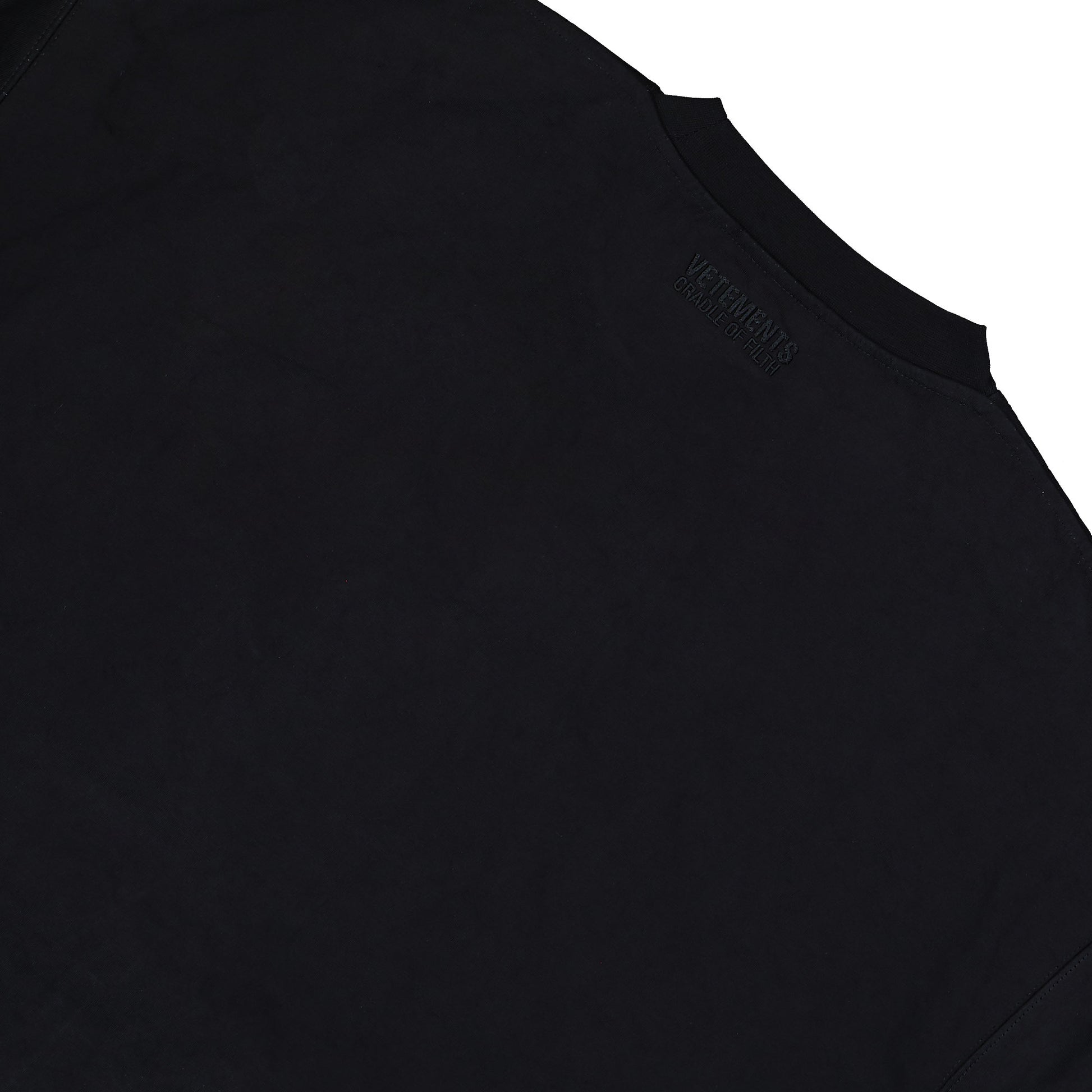 Cradle of Filth x VETEMENTS Cof Iconic Nun Metalized T-Shirt Black T-Shirts UCF76MT501B Detail View 4 | GATE