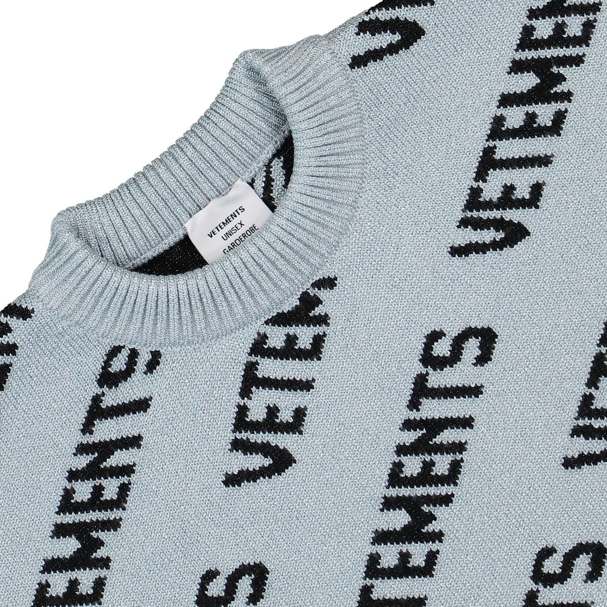 VETEMENTS Lurex Monogram Cropped Sweater Grey Detail view 3 | Gate