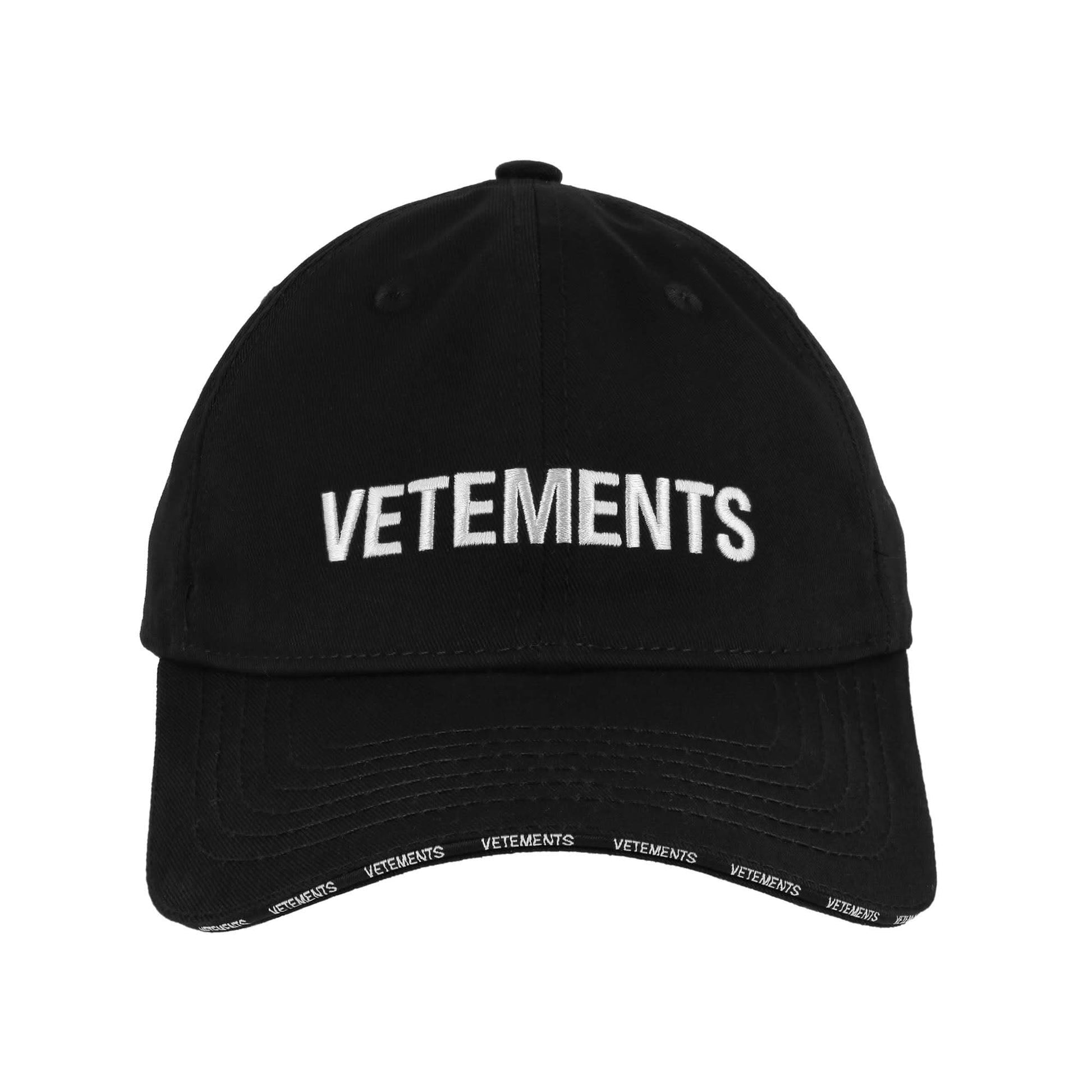 VETEMENTS Iconic Logo Cap 1052 Cot Twill Black Detail view 4 | Gate