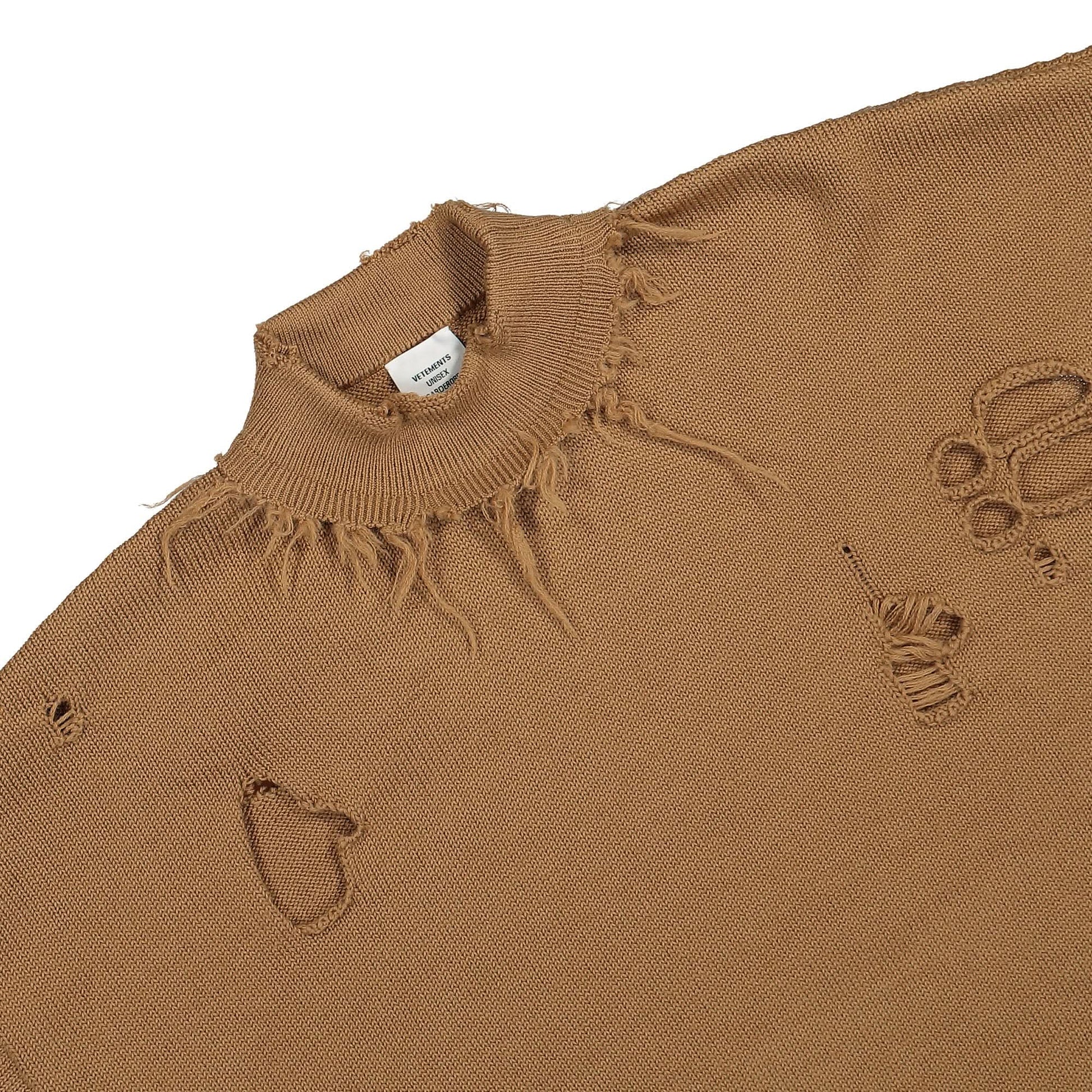 VETEMENTS Destroyed Sweater Brown Detail view 3 | Gate