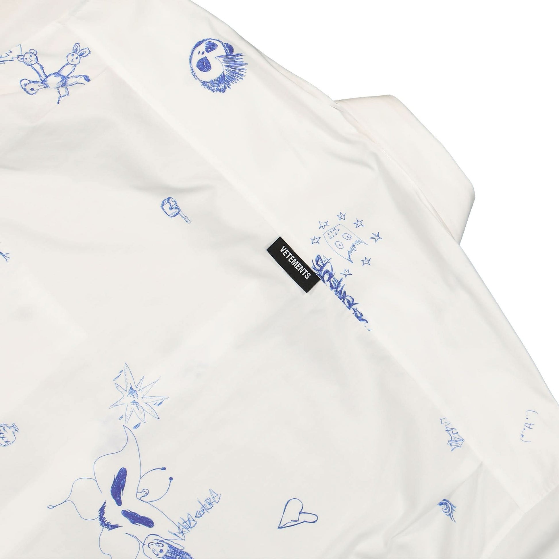VETEMENTS Scribbled Shirt White Detail view 5 | Gate