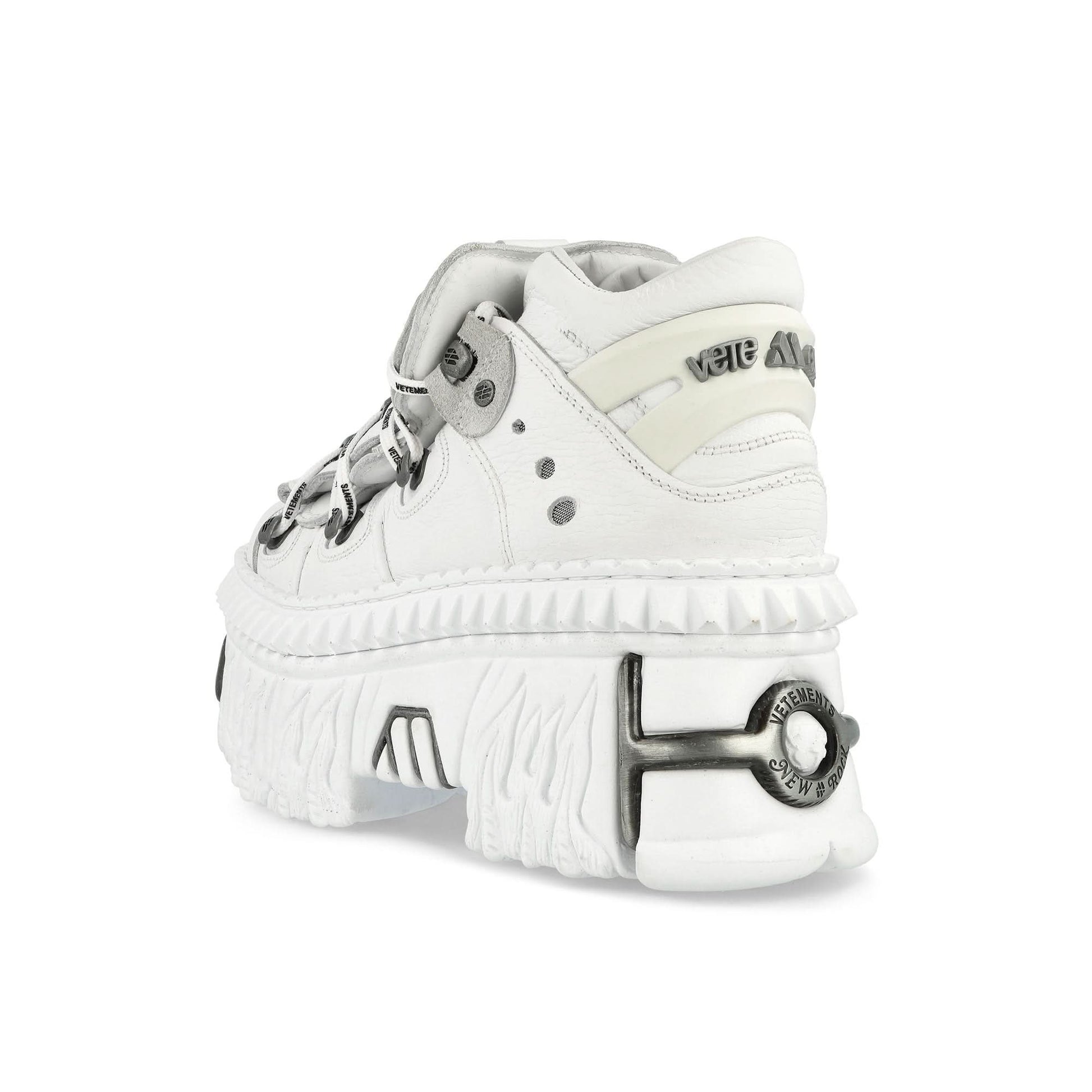 VETEMENTS Platform Sneakers White Sneaker Detail view 3 | Gate