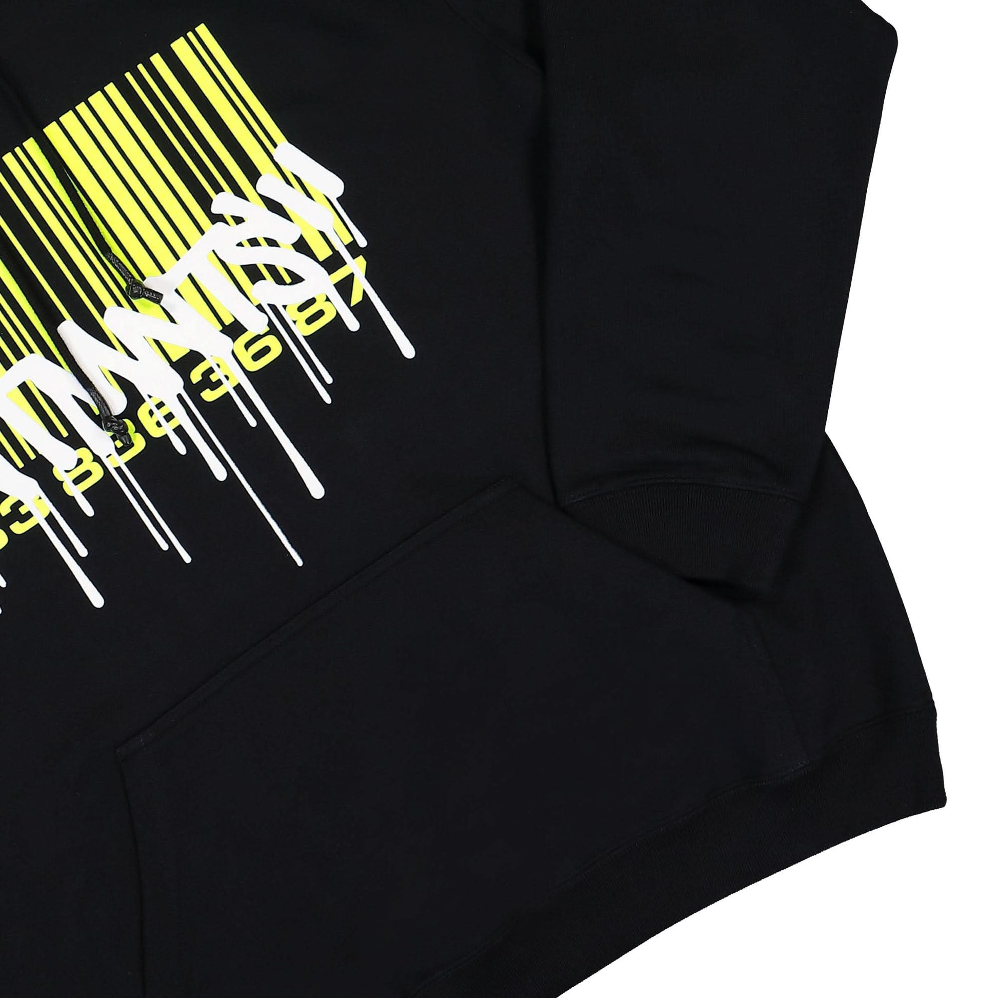 VTMNTS Grafffiti Big Barcode Hoodie Black Detail view 4 | Gate