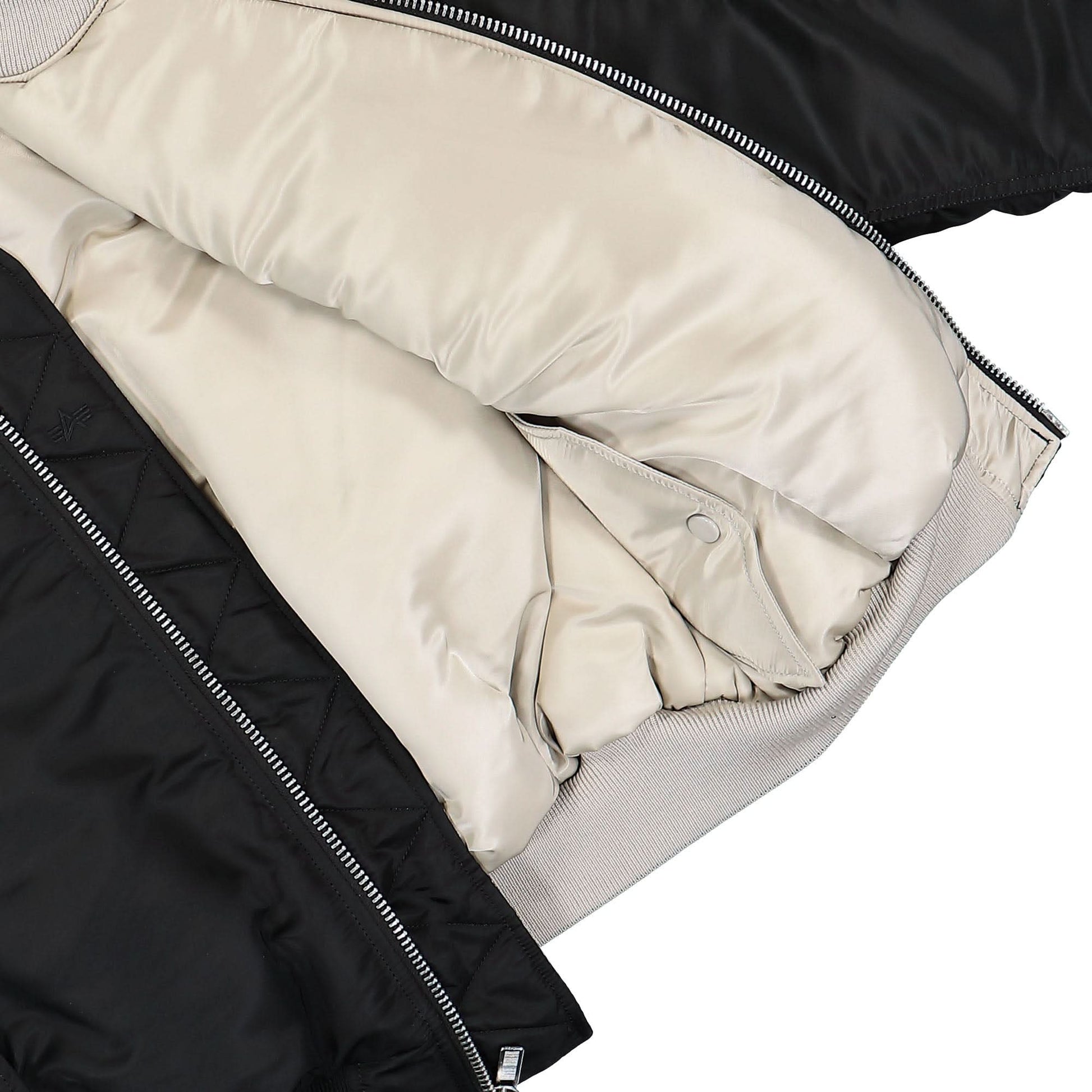 VTMNTS Bomber Jacket Black Detail view 6 | Gate