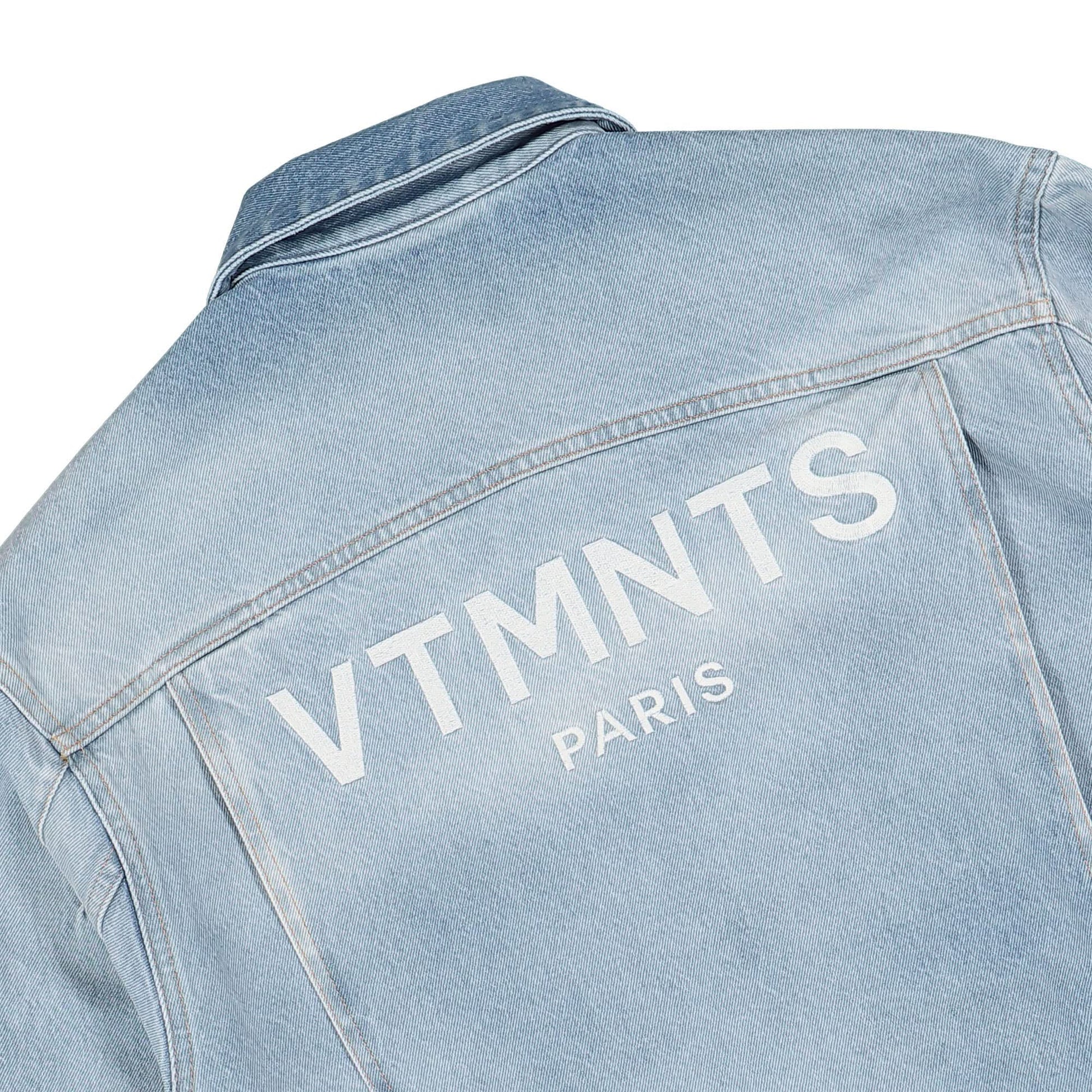VTMNTS Embroidered VTMNTS Paris Denim Jacket Blue Detail view 5 | Gate