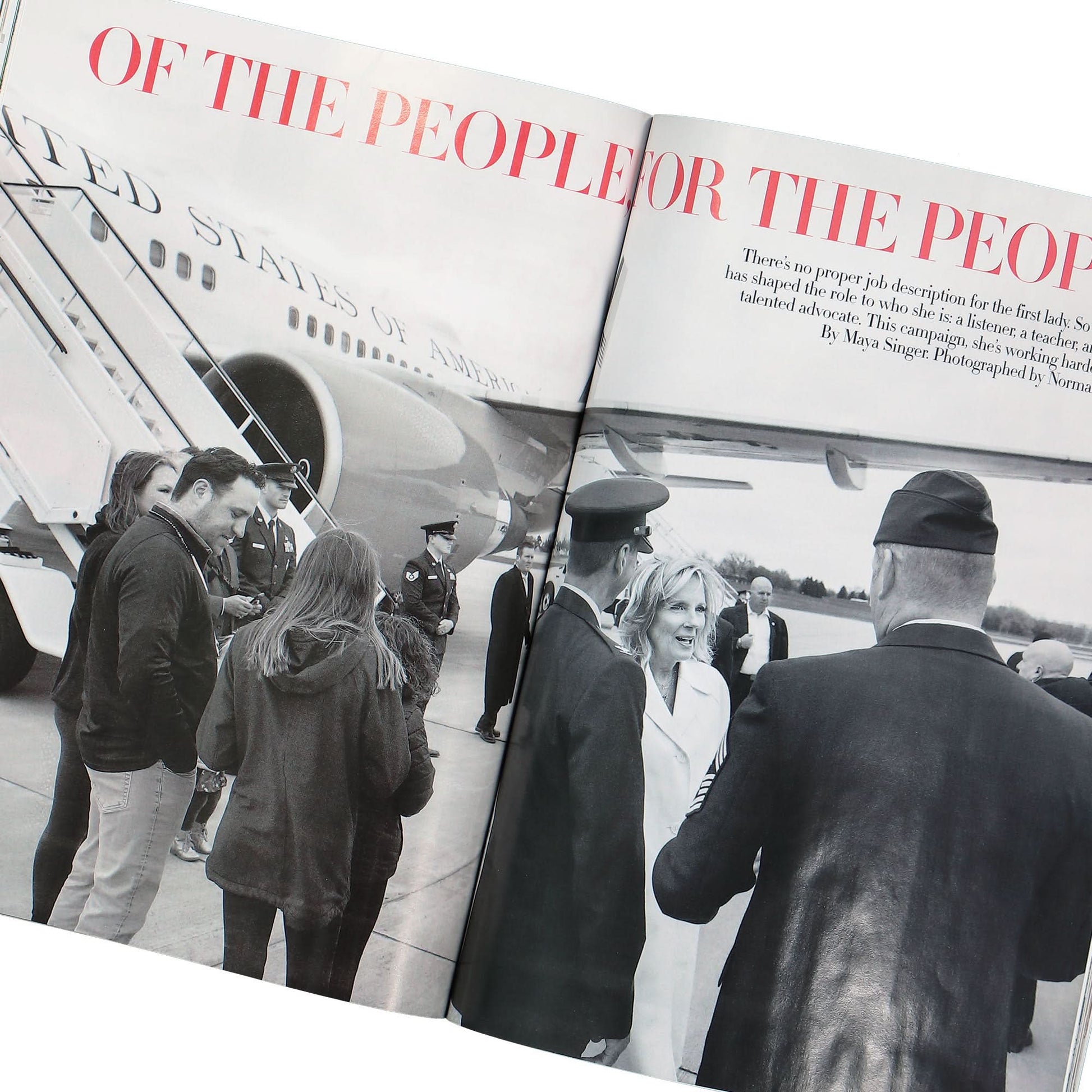 Vogue Magazine August 2024 Multicolor Detail view 5 | Gate