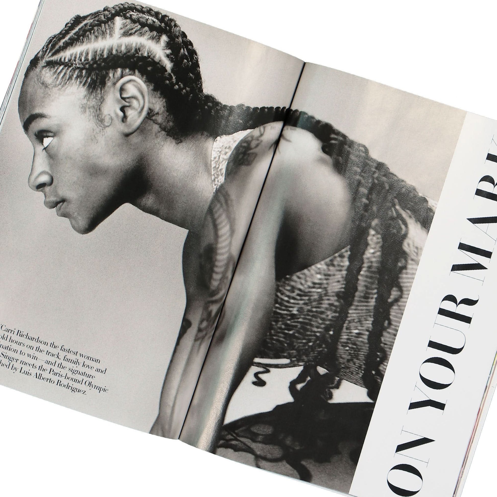 Vogue Magazine August 2024 Multicolor Detail view 7 | Gate