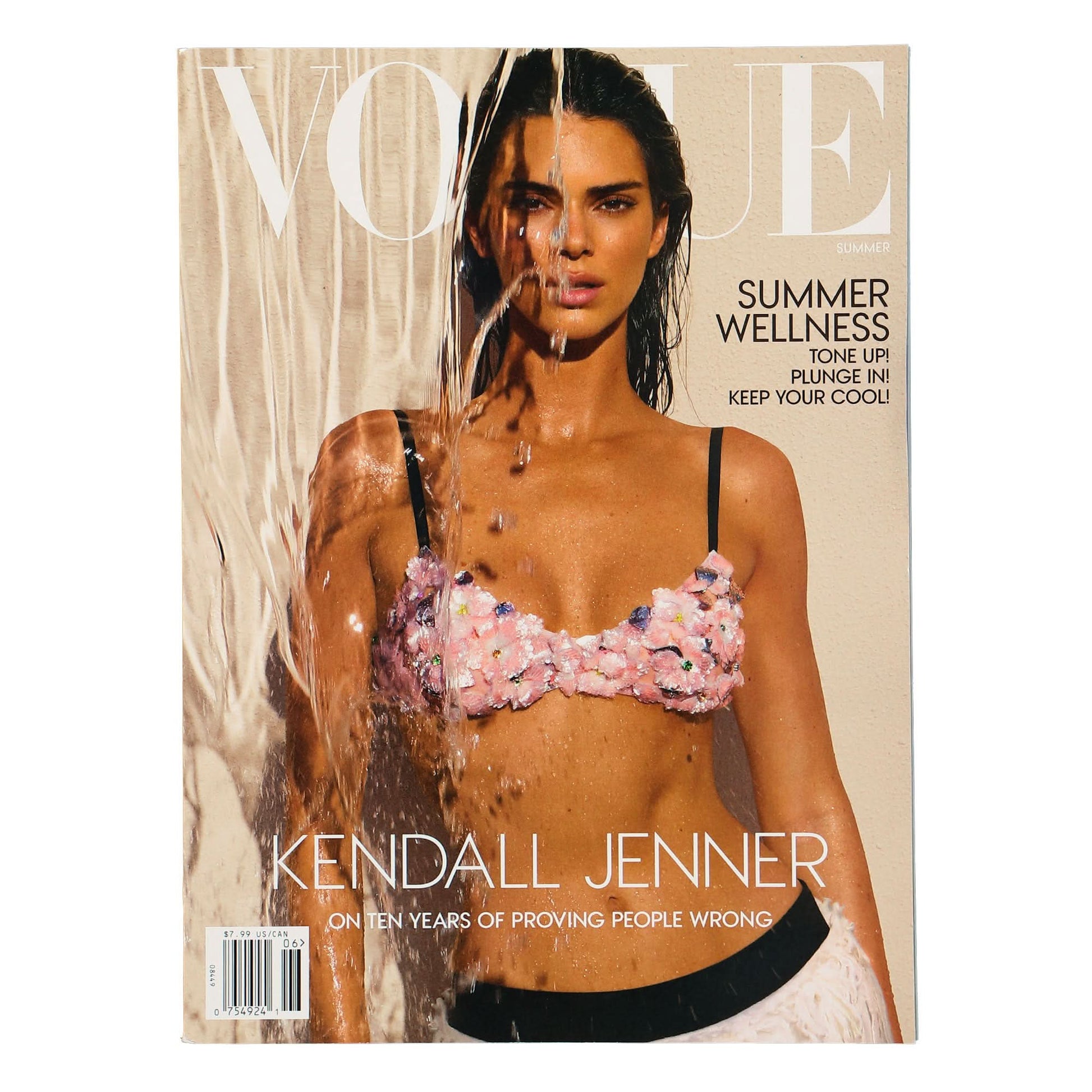Vogue Magazine Summer 2024 Multicolor Detail view 1 | Gate