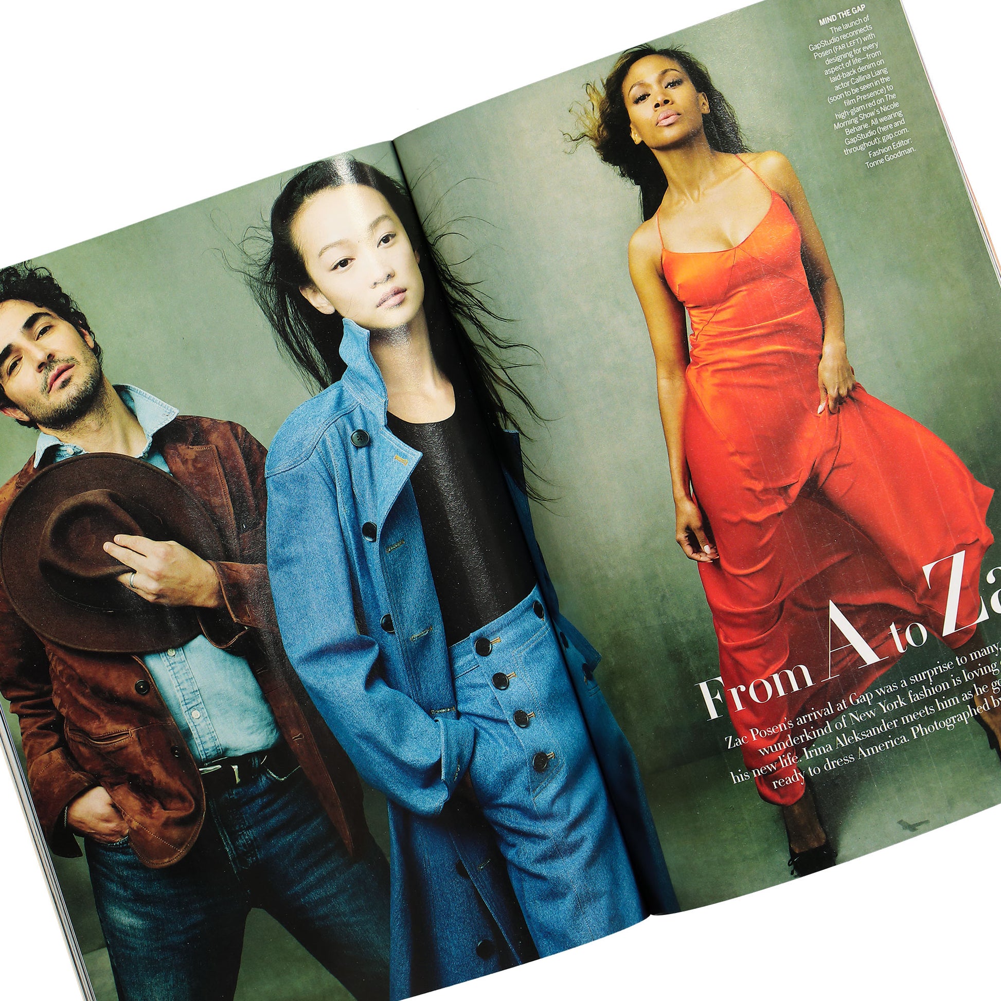 Vogue Magazine Winter 2025 Multicolor Detail view 5 | Gate