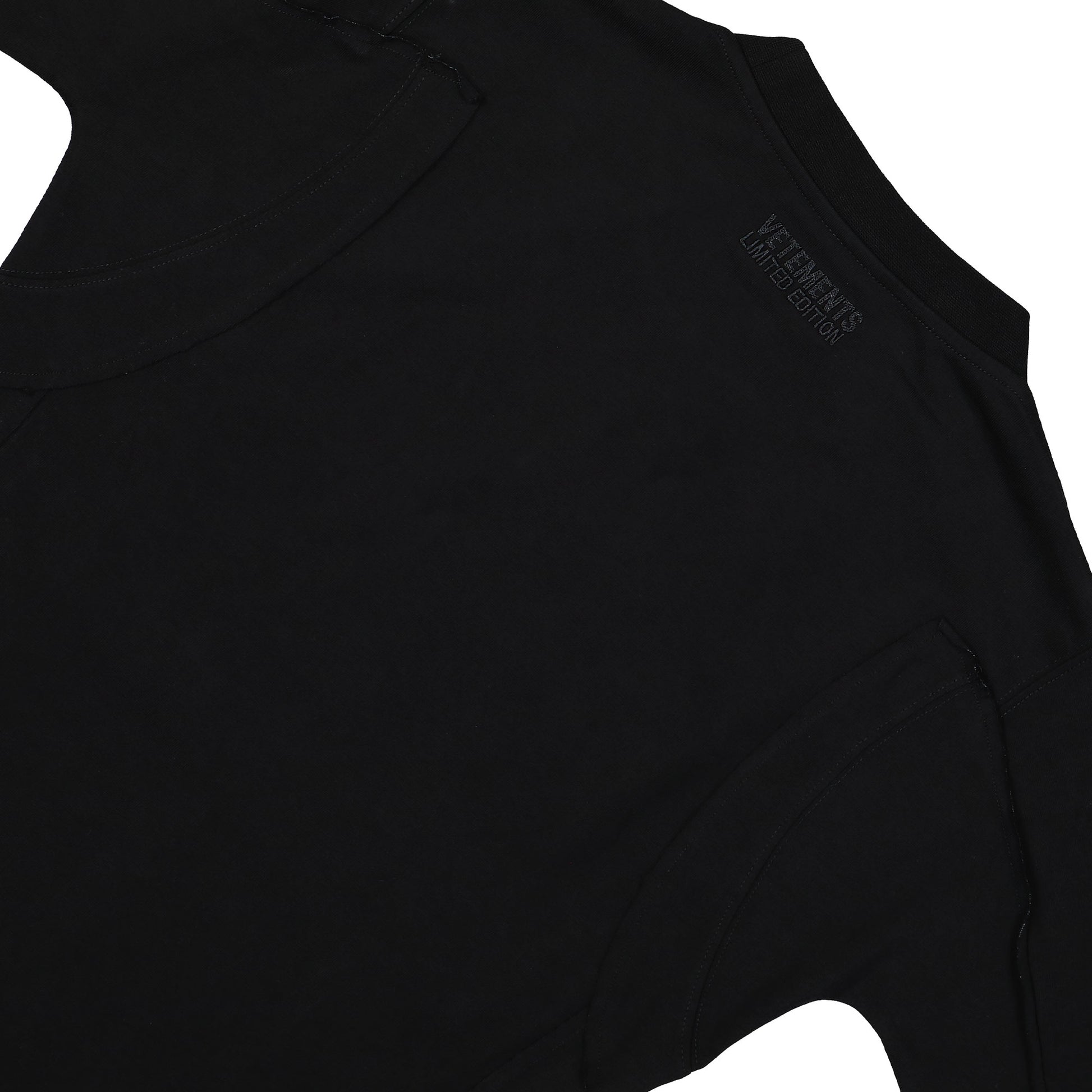 VETEMENTS Oval Logo Cut-Up Mini Dress Black Detail view 4 | Gate