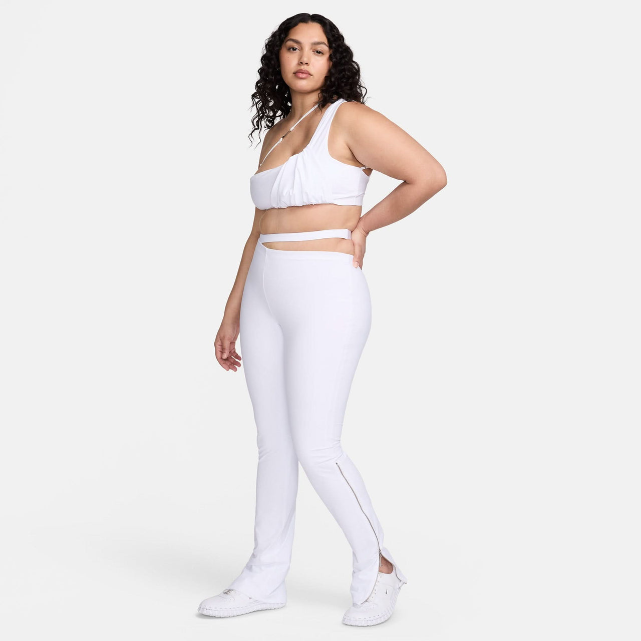 Nike W NRG Pant White Detail view 1 | Gate