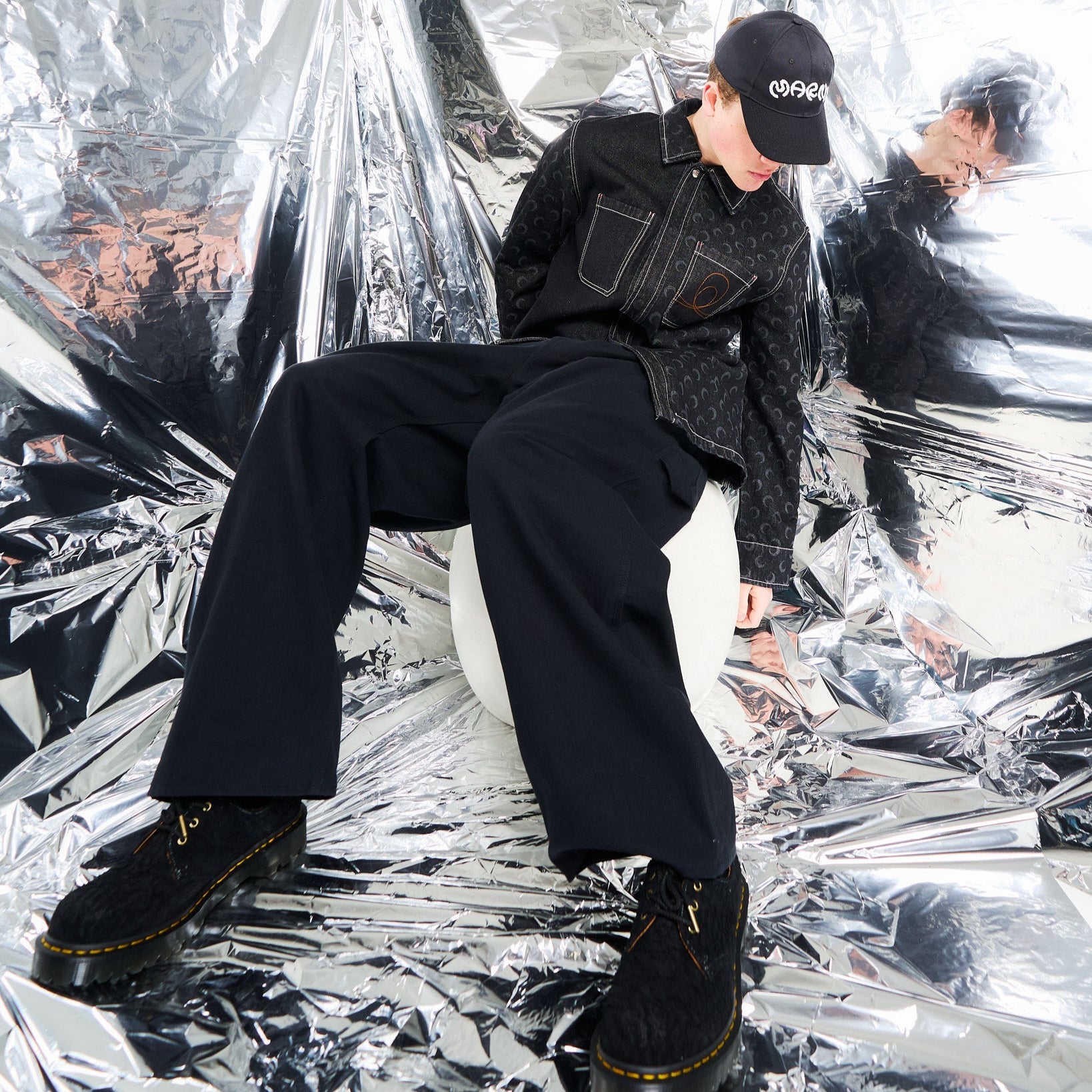 Junya Watanabe MAN Pants Black Detail view 2 | Gate