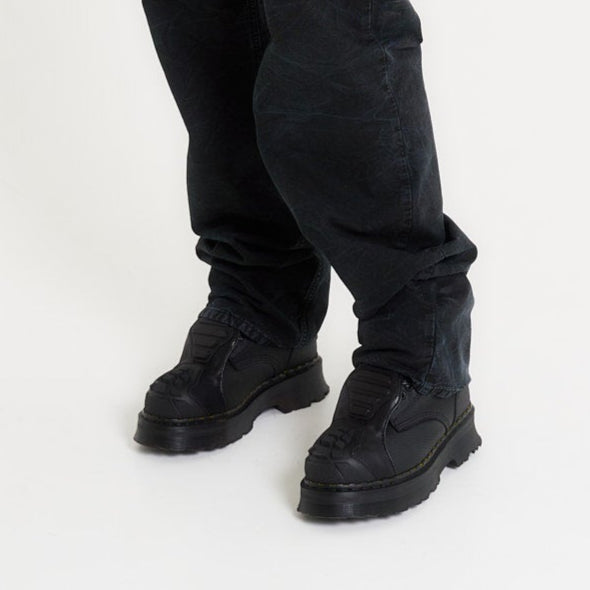 Dr. Martens 1461 Protect Black Lace Ups Detail view 2 | Gate