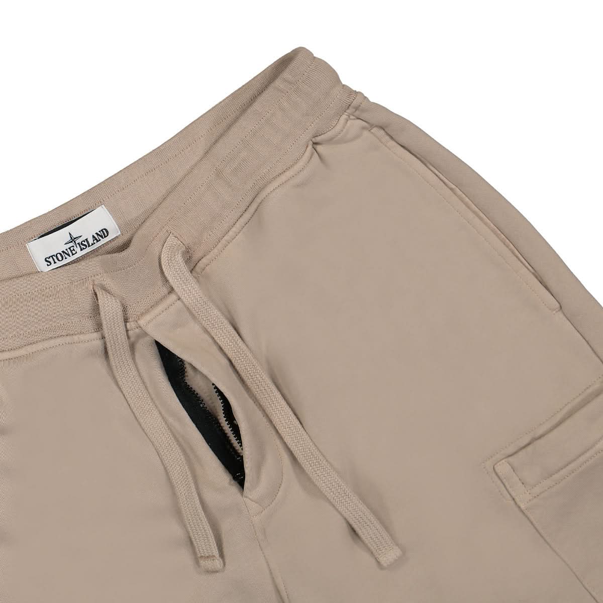 Stone Island Cargo Bermuda Shorts Brown,Beige Detail view 4 | Gate