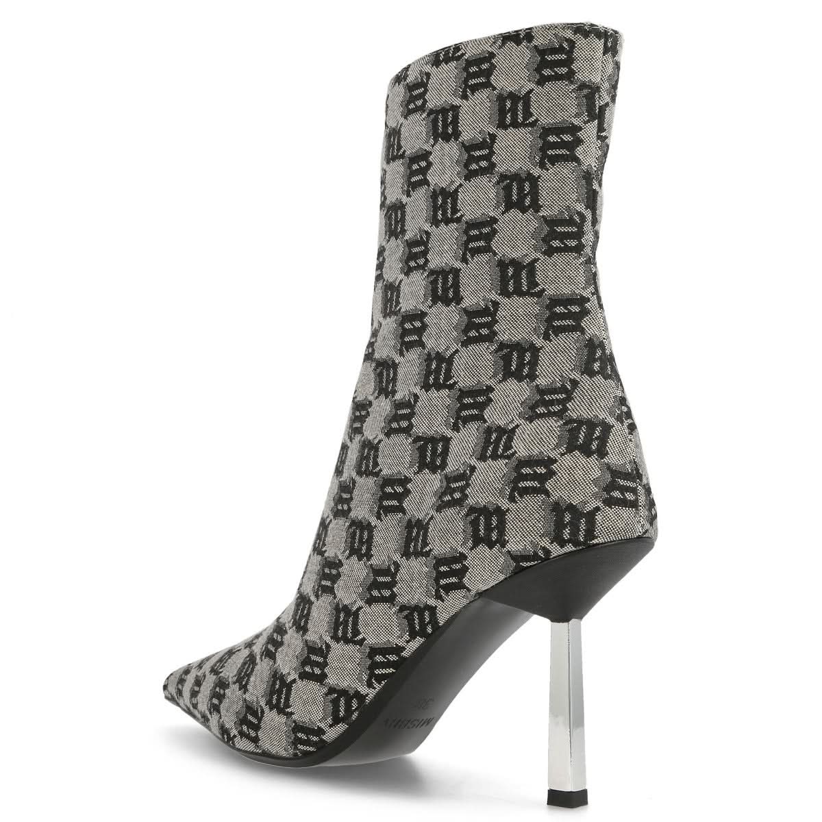 MISBHV Sasha Ankle Boot Beige Heels Detail view 3 | Gate