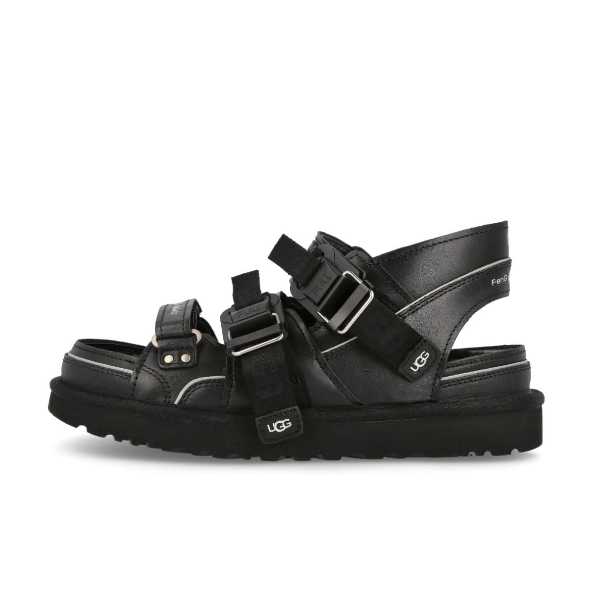 UGG Sandal Black Boots Detail view 2 | Gate