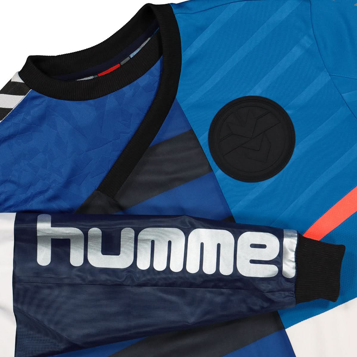 Hummel Dennis Deadstock Sweatshirt Blue Detail view 3 | Gate