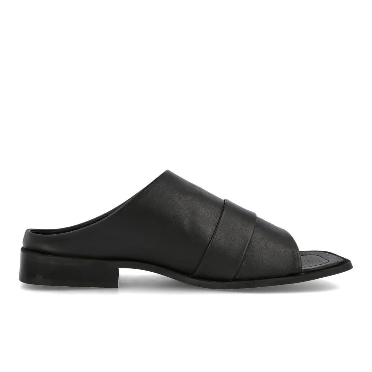 GmbH Hardware Sandal Black Slides Detail view 1 | Gate