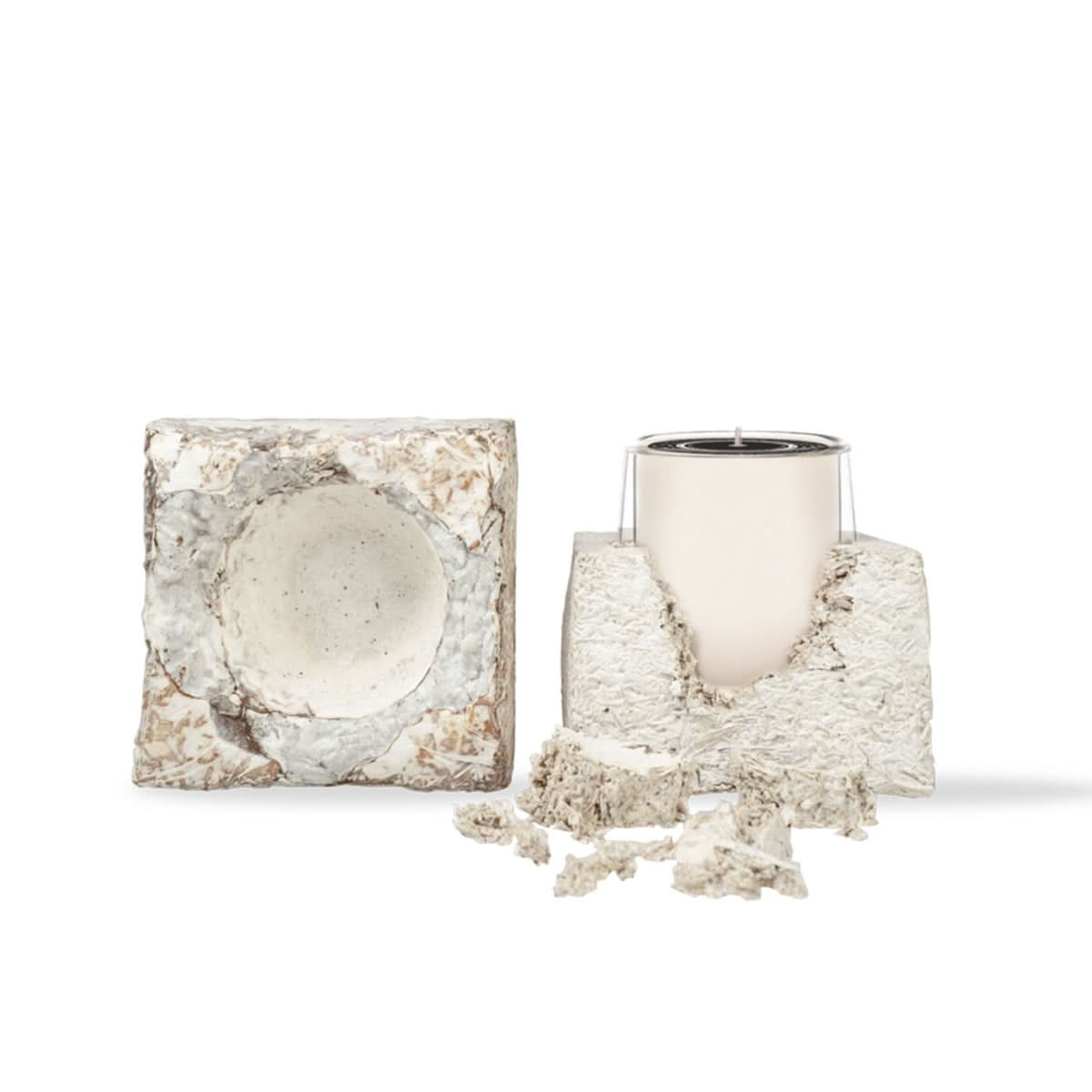 Haeckels Blean Woods Candle  Detail view 1 | Gate