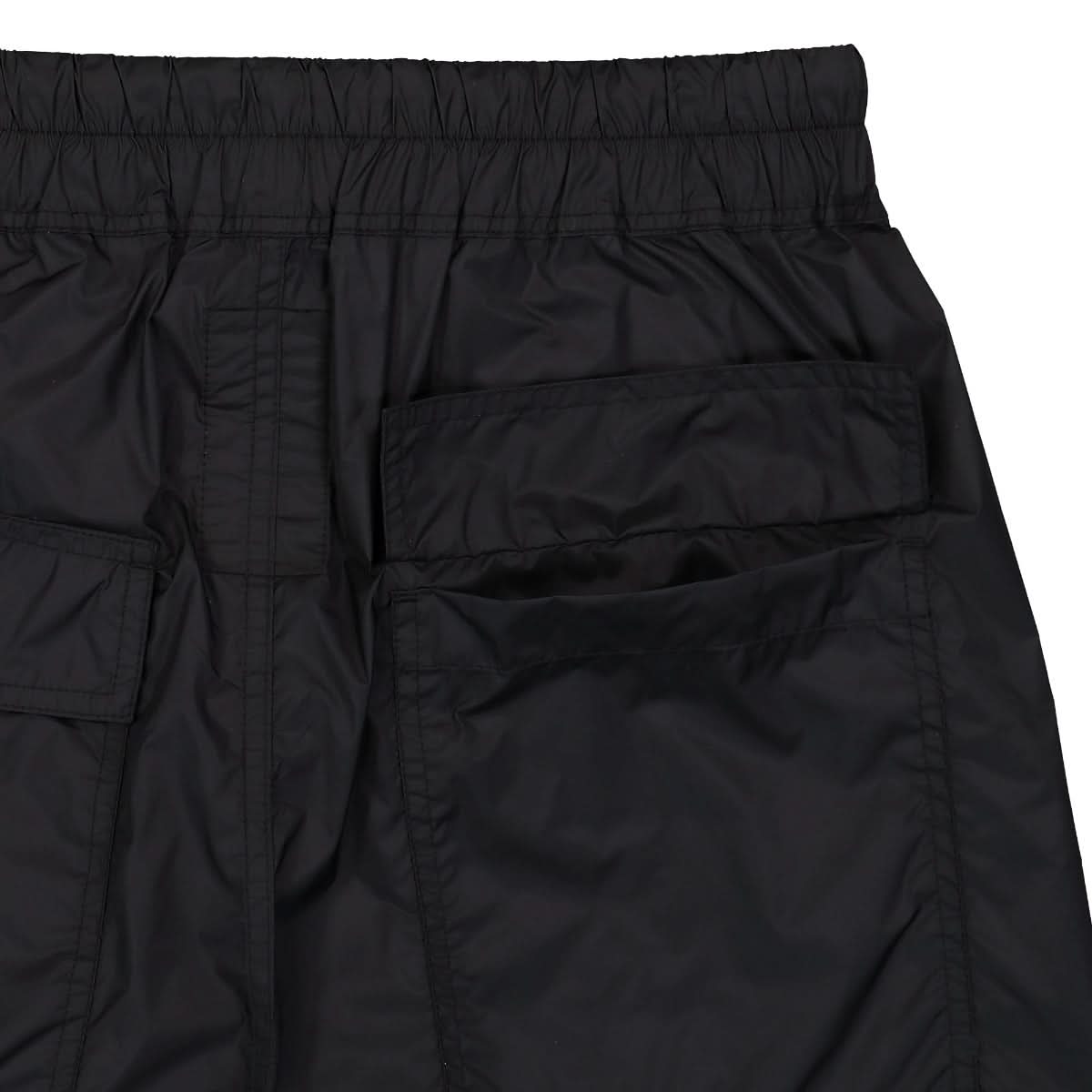 Champion Beveled Pods Black Detail view 5 | Gate