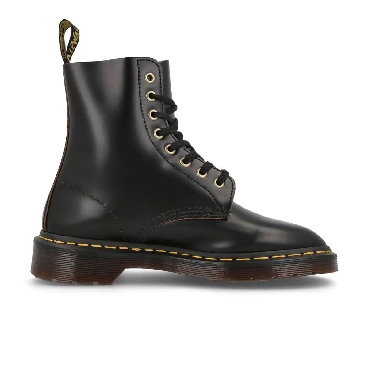 Dr. Martens 1460 Pascal Black Vintage Smooth Black Boots Detail view 2 | Gate