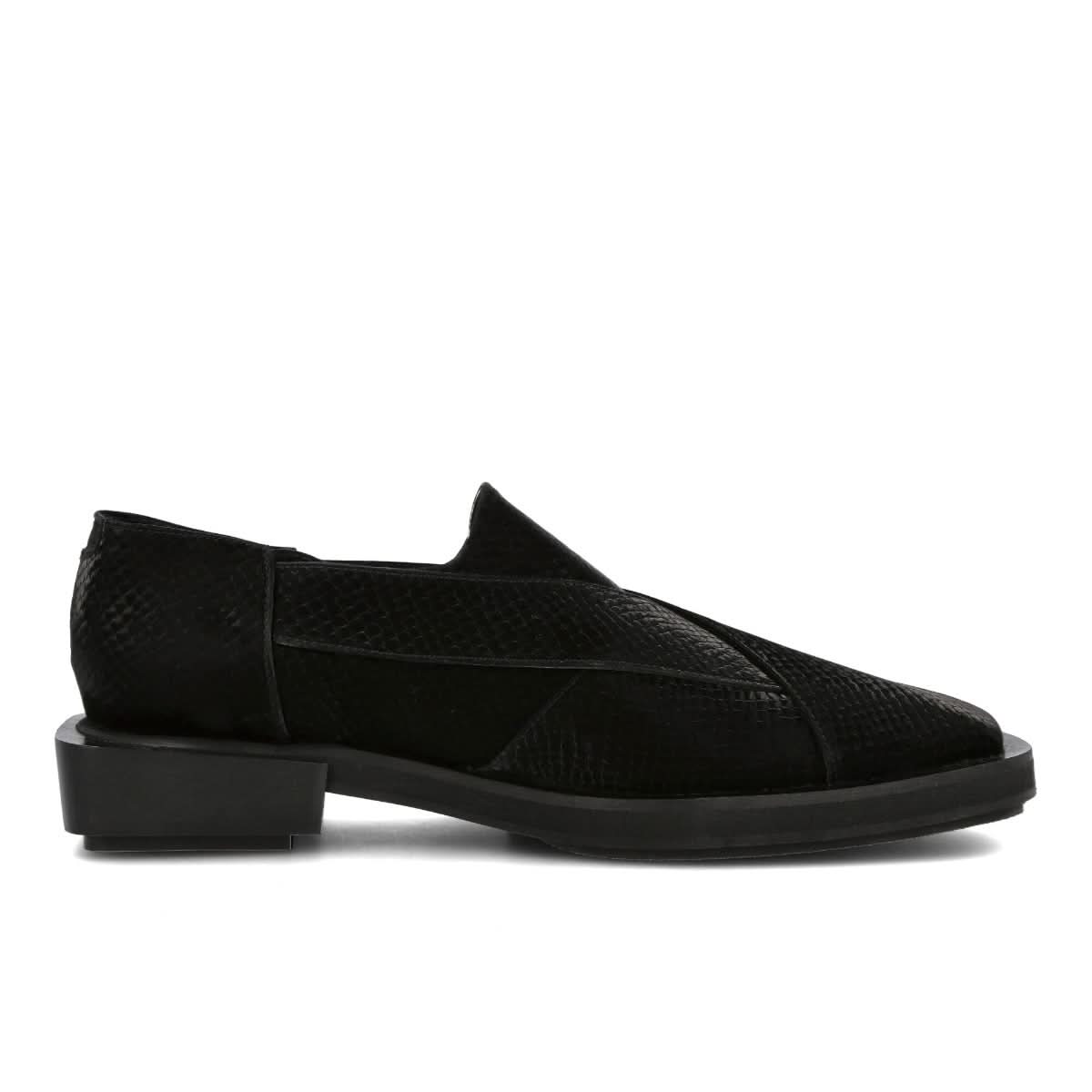 GmbH Chappal Black Loafers Detail view 3 | Gate