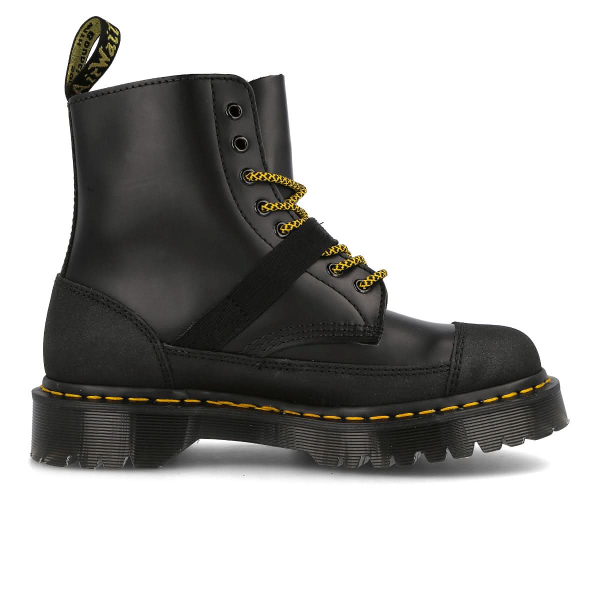 Dr. Martens 1460 Black Boots Detail view 3 | Gate
