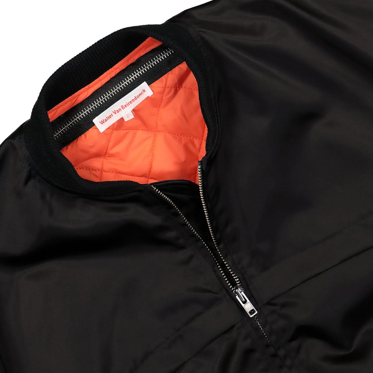 Walter Van Beirendonck Cercle Bomber Black Detail view 3 | Gate