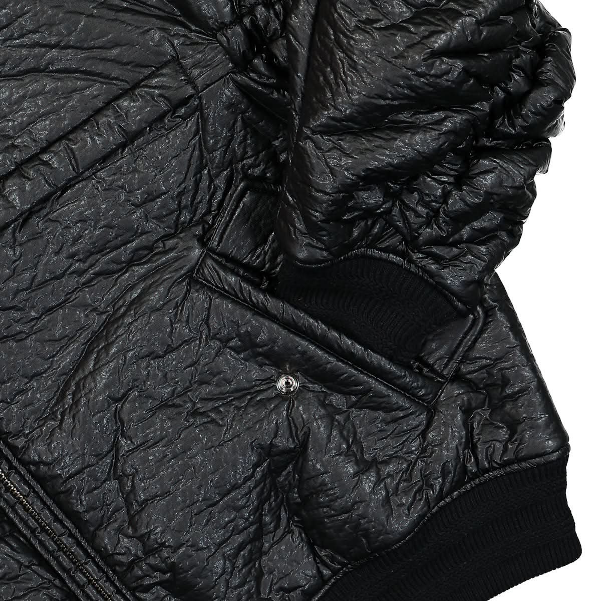 Walter Van Beirendonck Cercle Bomber Black Detail view 4 | Gate