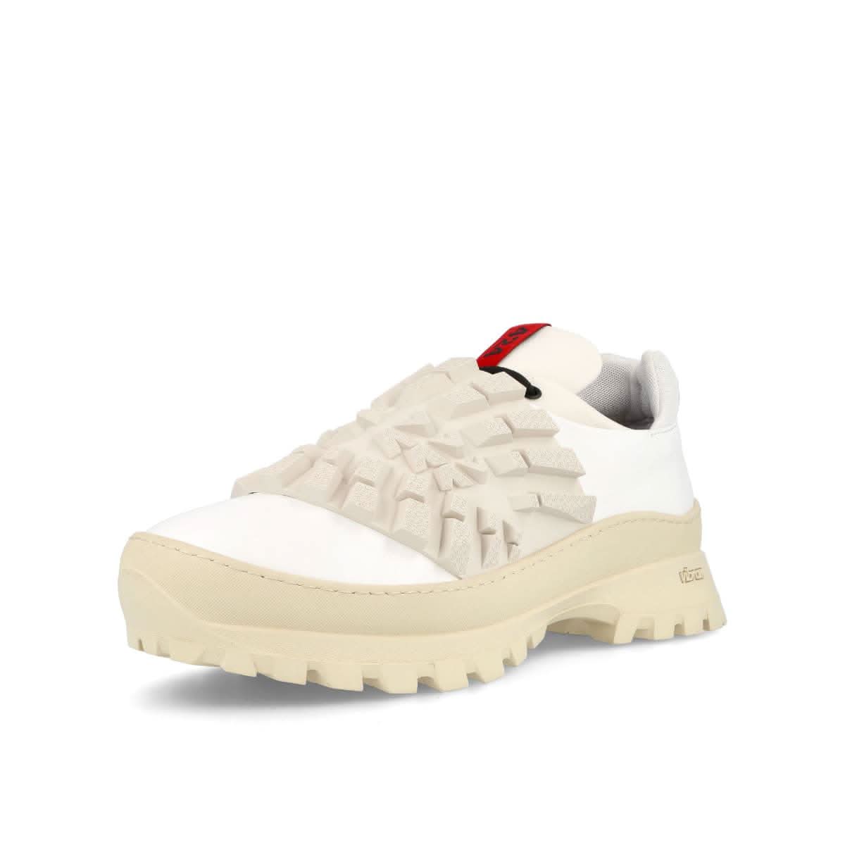 424 Car Shoes Beige,White Lace Ups Detail view 4 | Gate