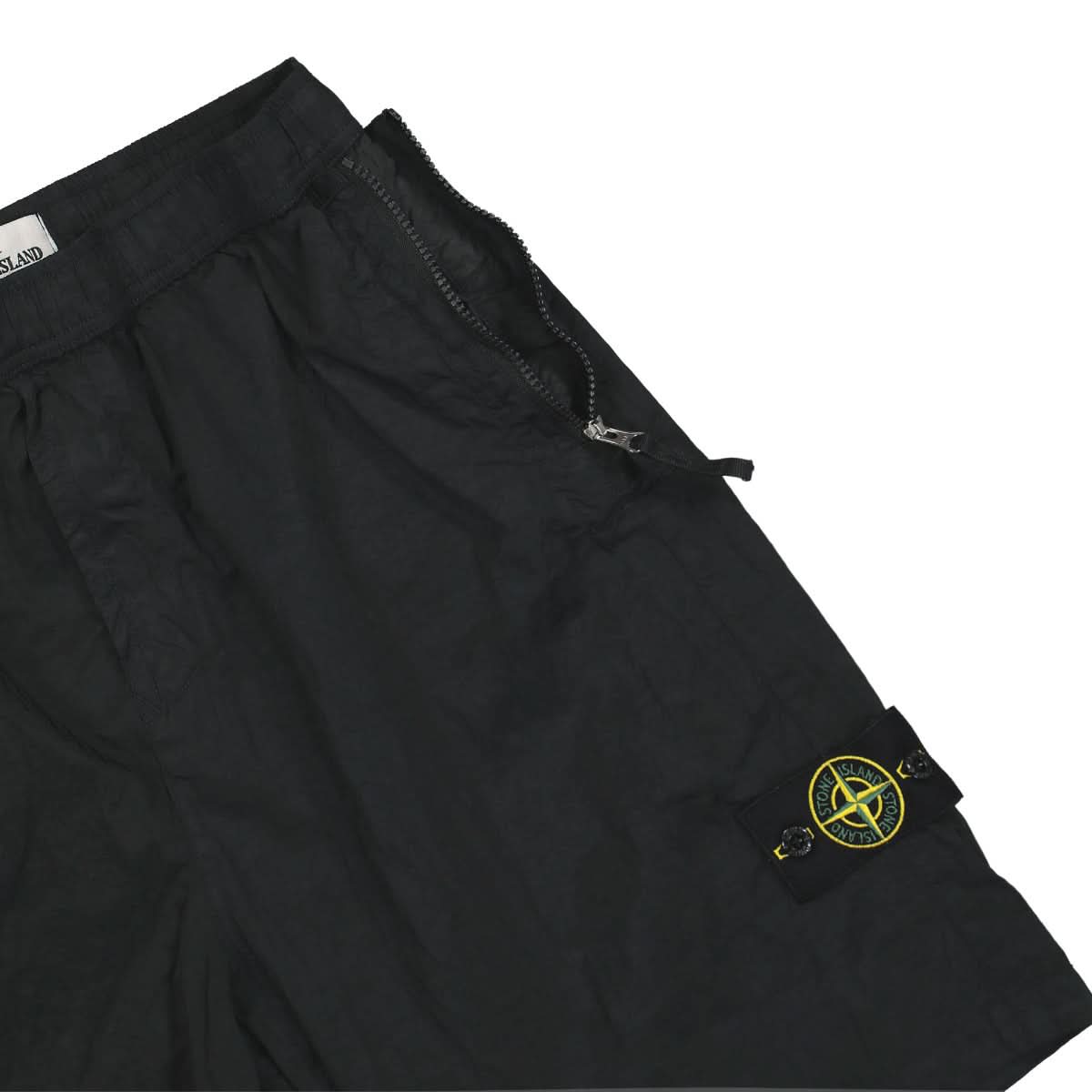 Stone Island Bermuda Comfort Shorts Black Detail view 5 | Gate