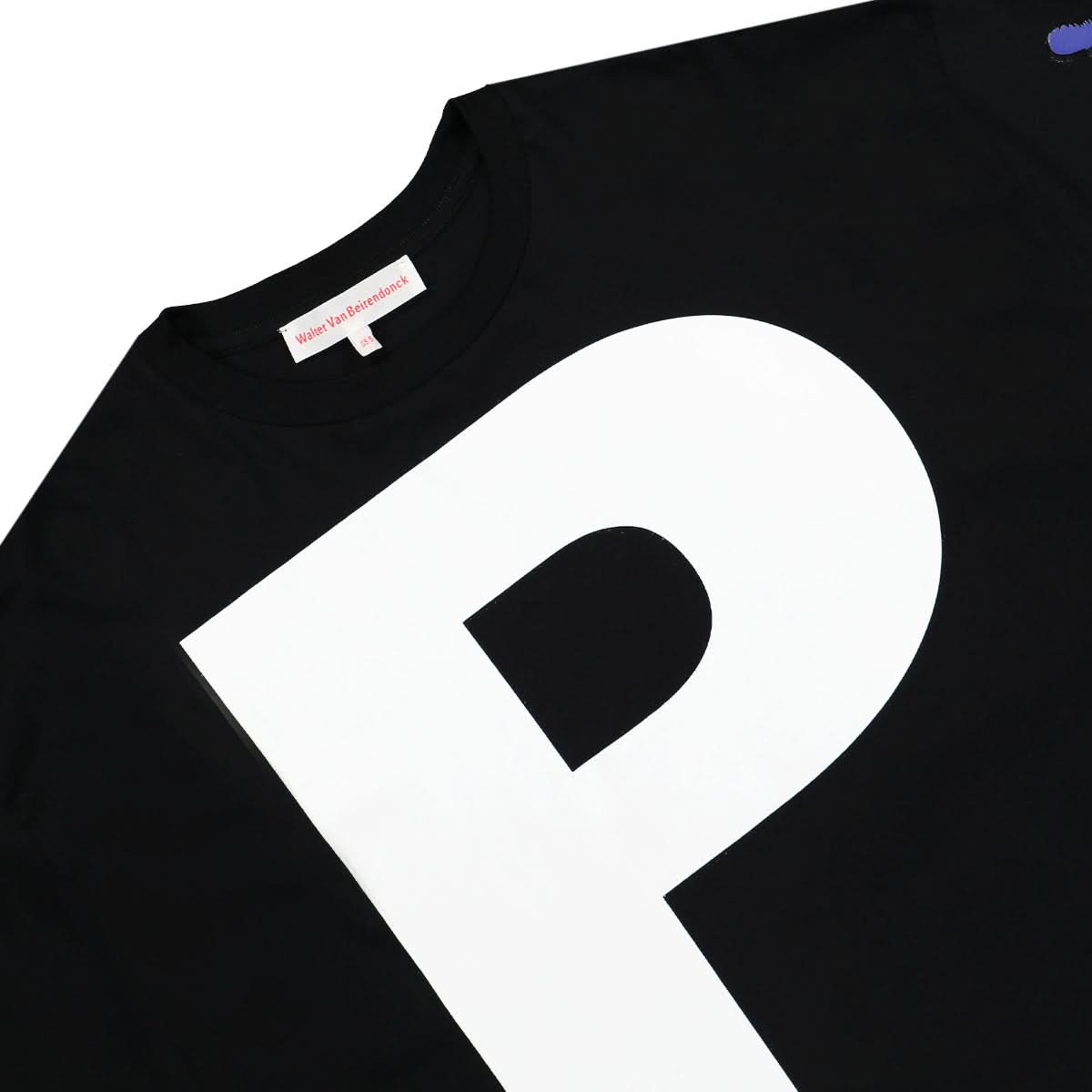 Walter Van Beirendonck PEACE-T Oversized Black Detail view 3 | Gate