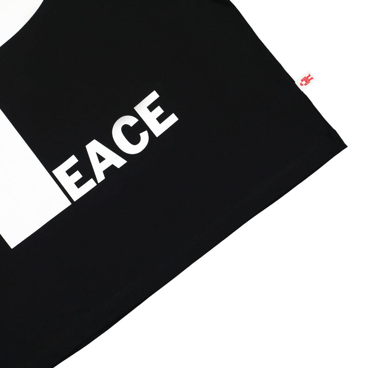Walter Van Beirendonck PEACE-T Oversized Black Detail view 4 | Gate